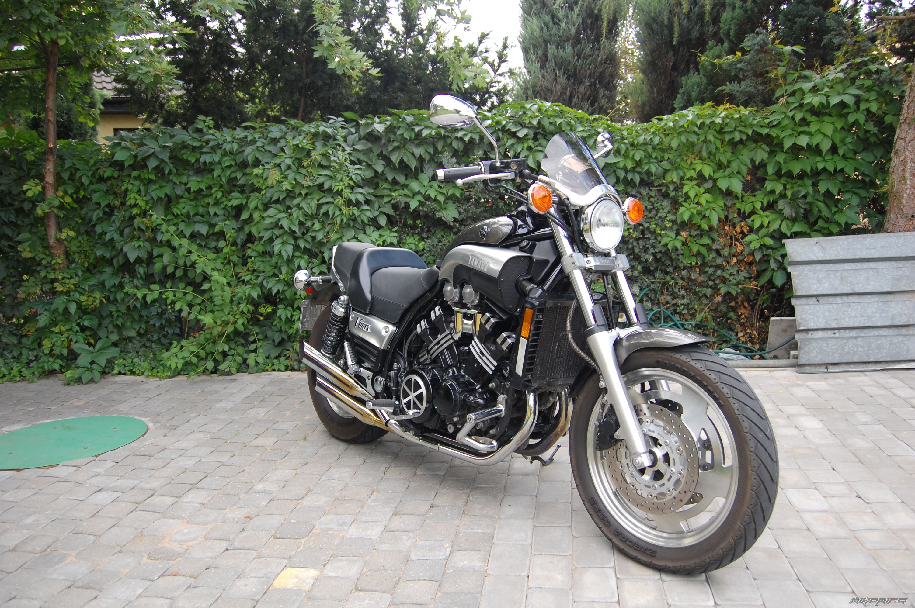 2002 YAMAHA V MAX 1200 | Picture 1000857 motorcycle photo
