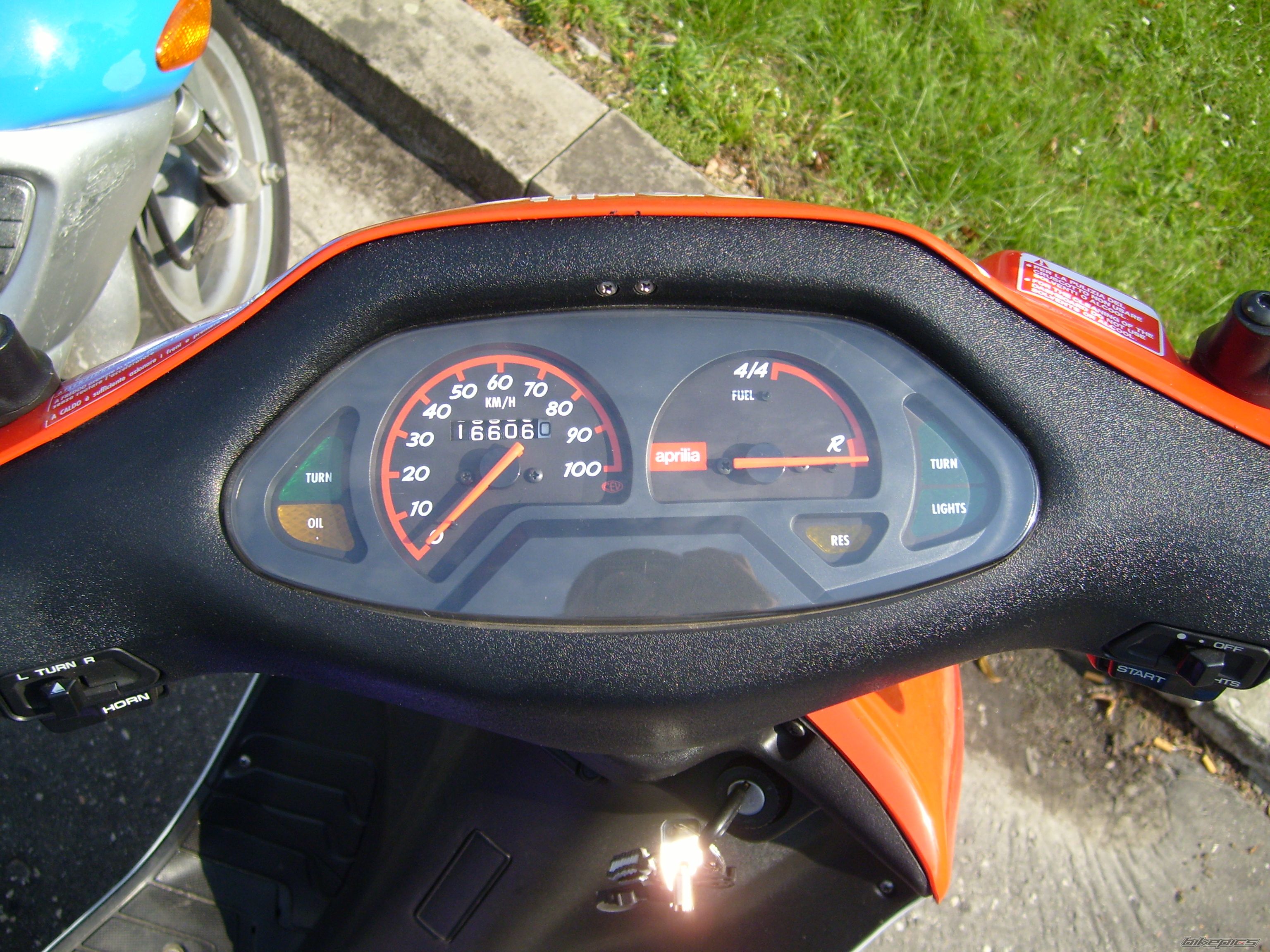1992 APRILIA SR 50 | Picture 1001423 motorcycle photo