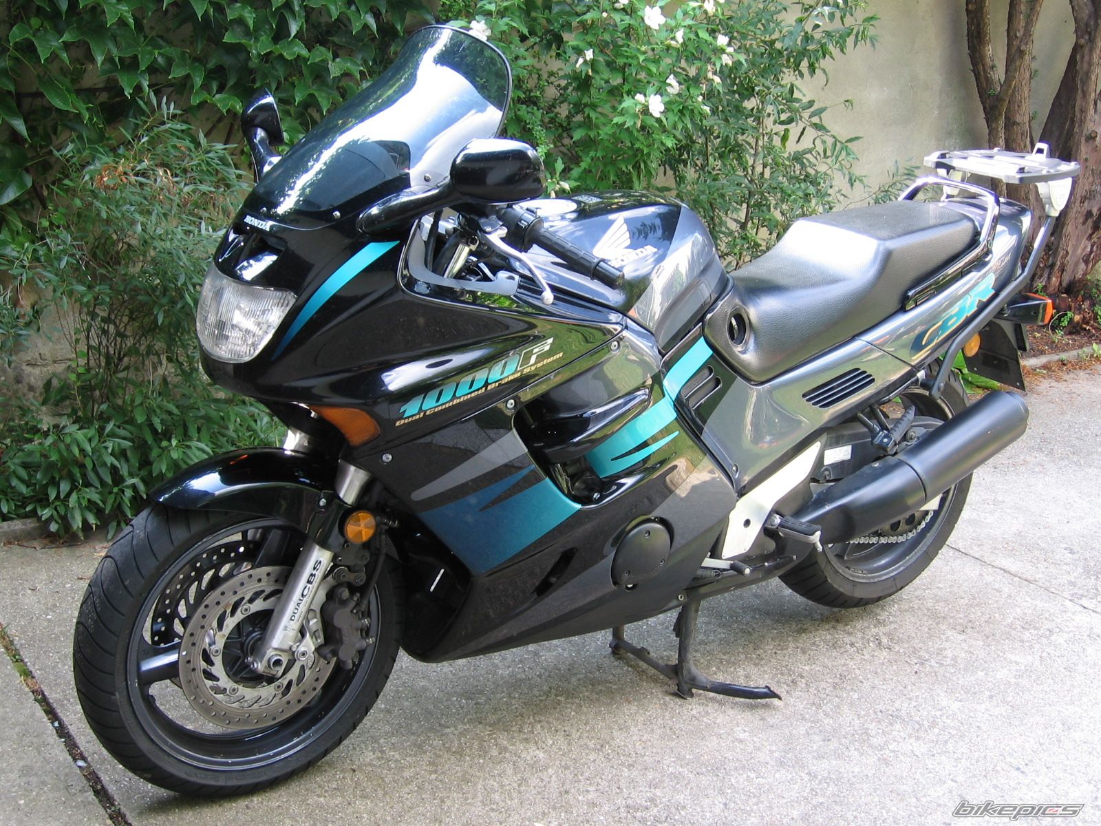 1995 HONDA CBR 1000 F | Picture 1001553 motorcycle photo