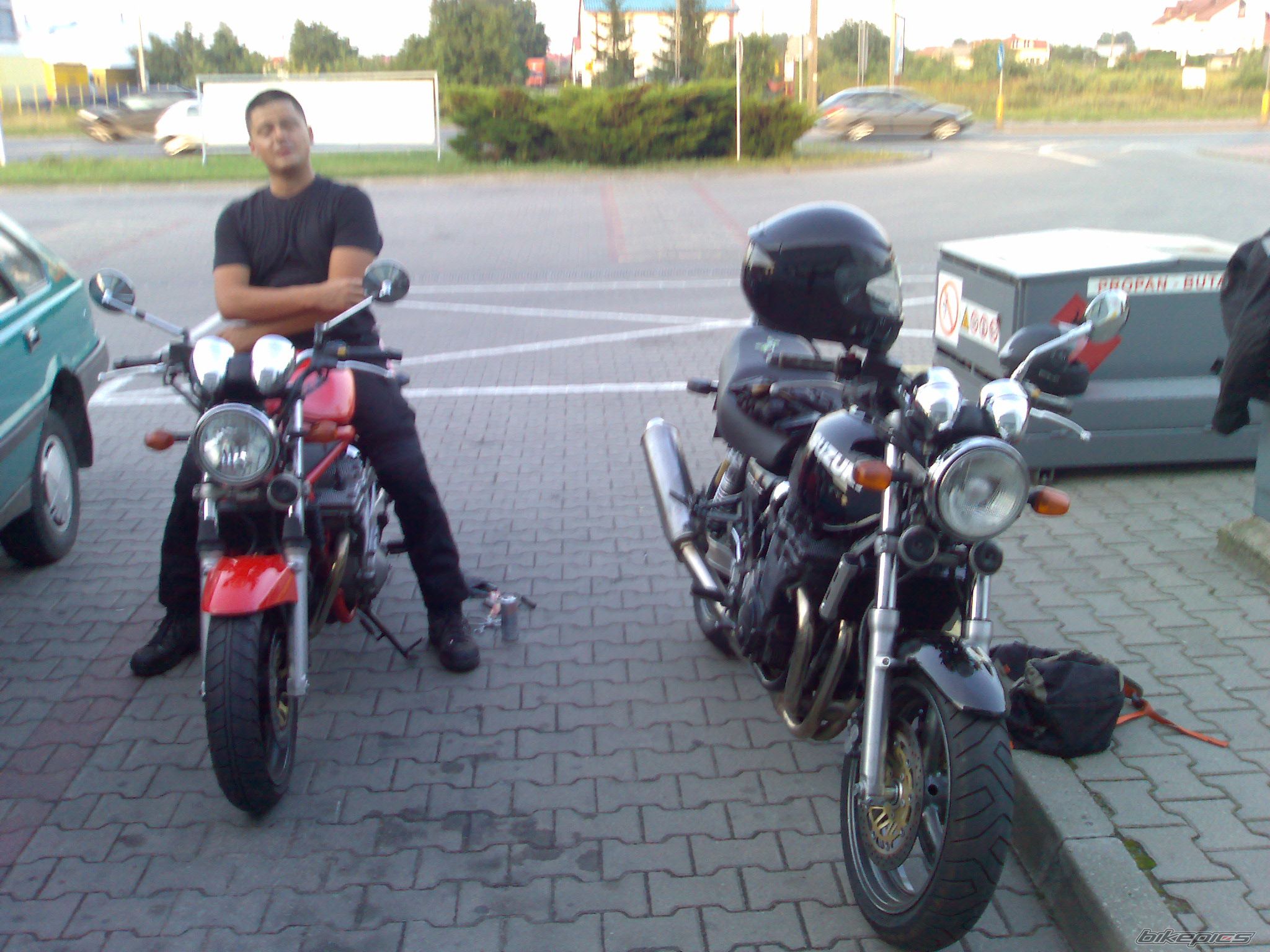 1998 SUZUKI GSX 750 | Picture 1002072 motorcycle photo