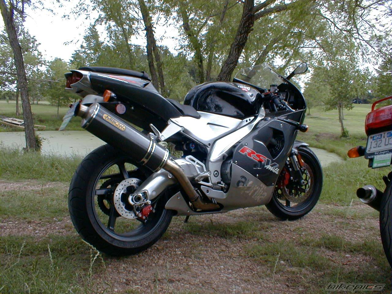 2000 APRILIA RSV MILLE FACTORY | Picture 100313 motorcycle photo
