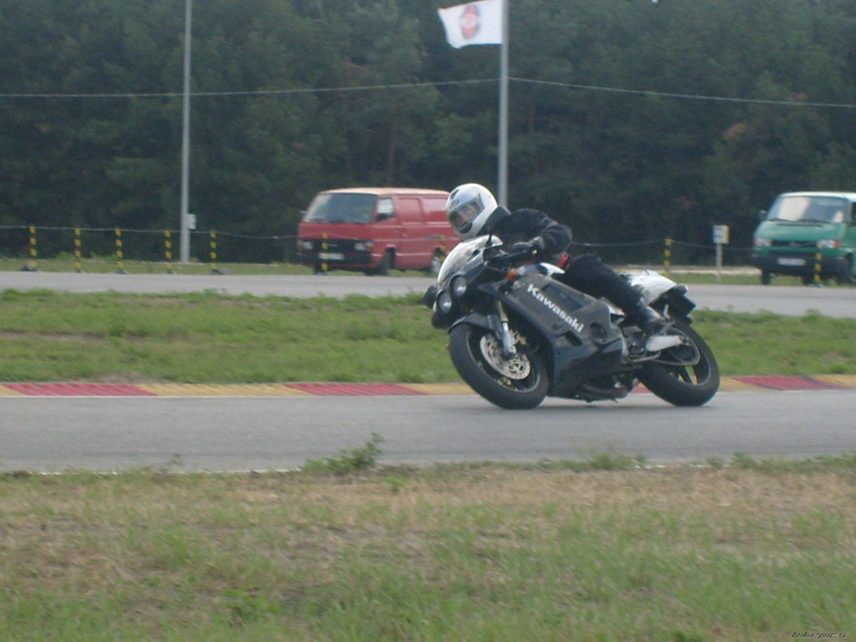 1990 KAWASAKI ZXR 250 | Picture 1004048 motorcycle photo