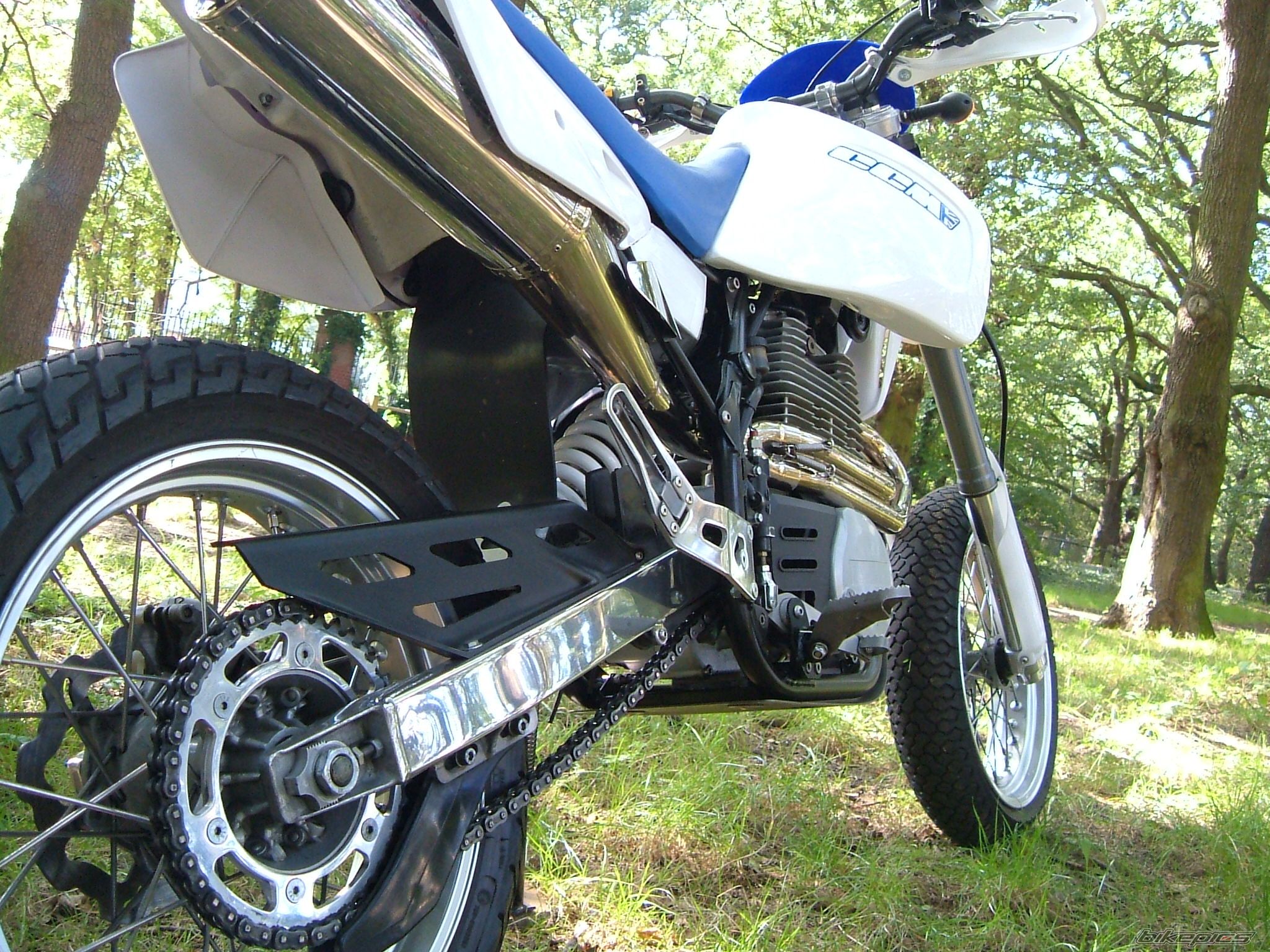 2001 CCM 640E | Picture 1004490 motorcycle photo