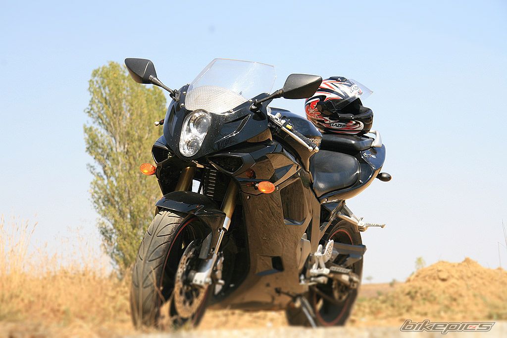 2006 HYOSUNG GT 250 COMET | Picture 1004810 motorcycle photo