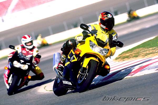 2001 HONDA CBR 900 | Picture 1005039 motorcycle photo