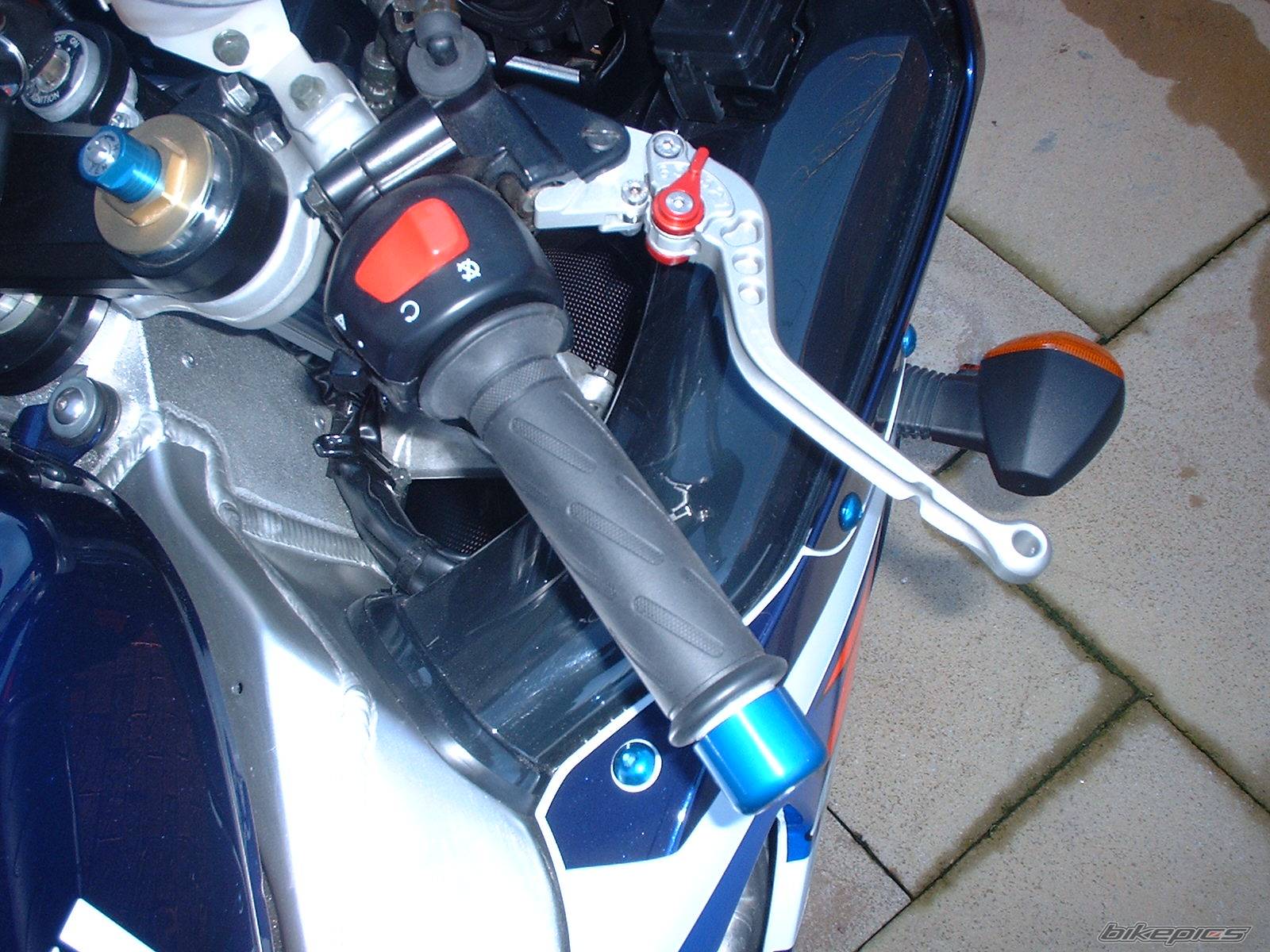 2003 SUZUKI GSX R 600 | Picture 100553 motorcycle photo
