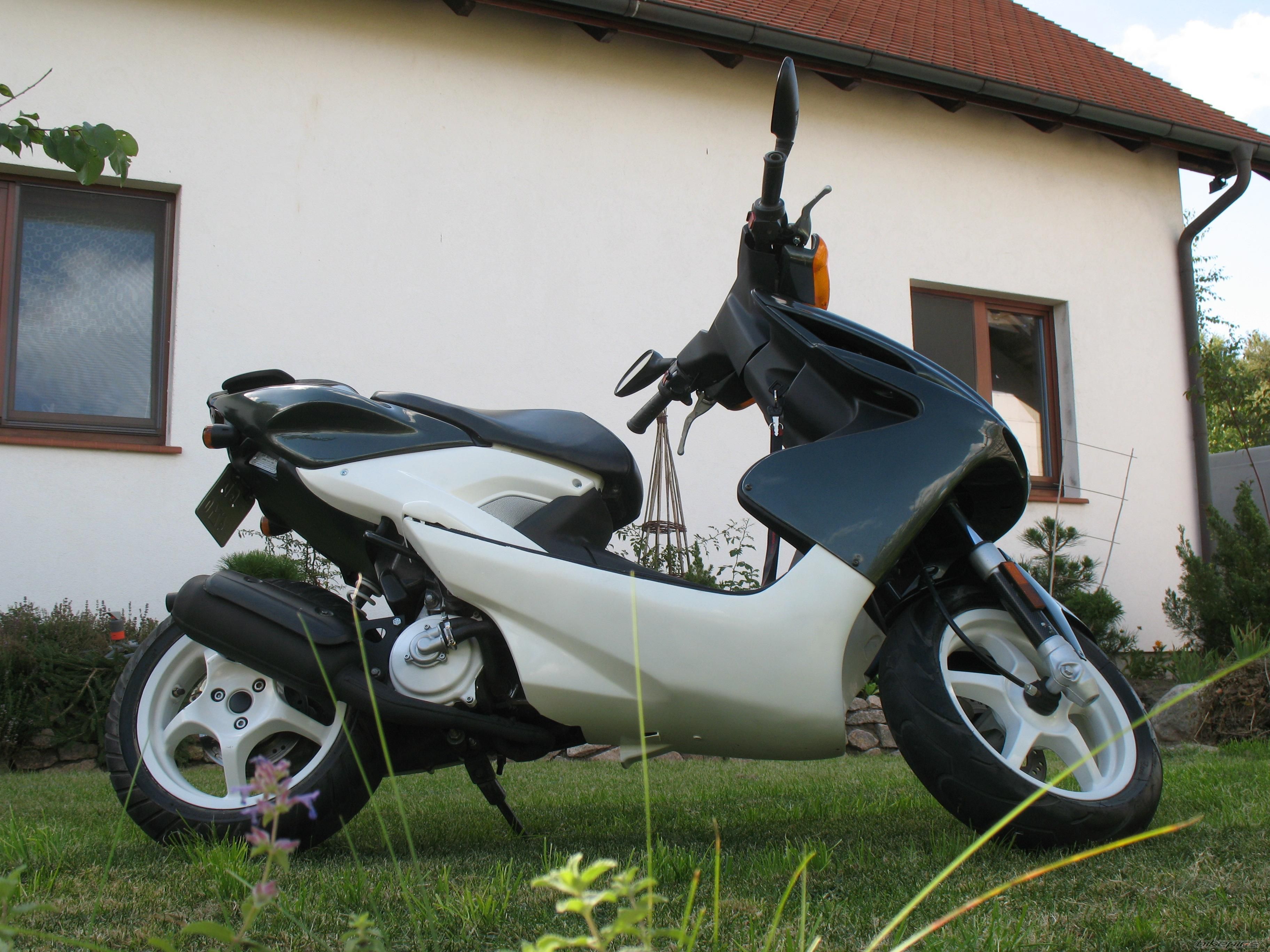 2001 YAMAHA AEROX 50 | Picture 1006576 motorcycle photo