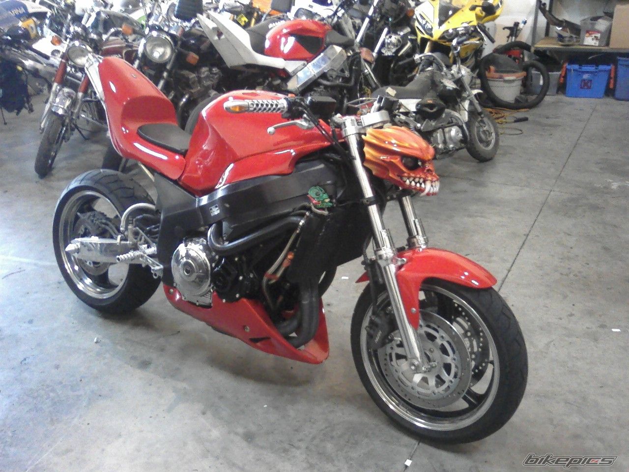 1999 HONDA CBR 1100 BLACKBIRD | Picture 1008143 motorcycle photo