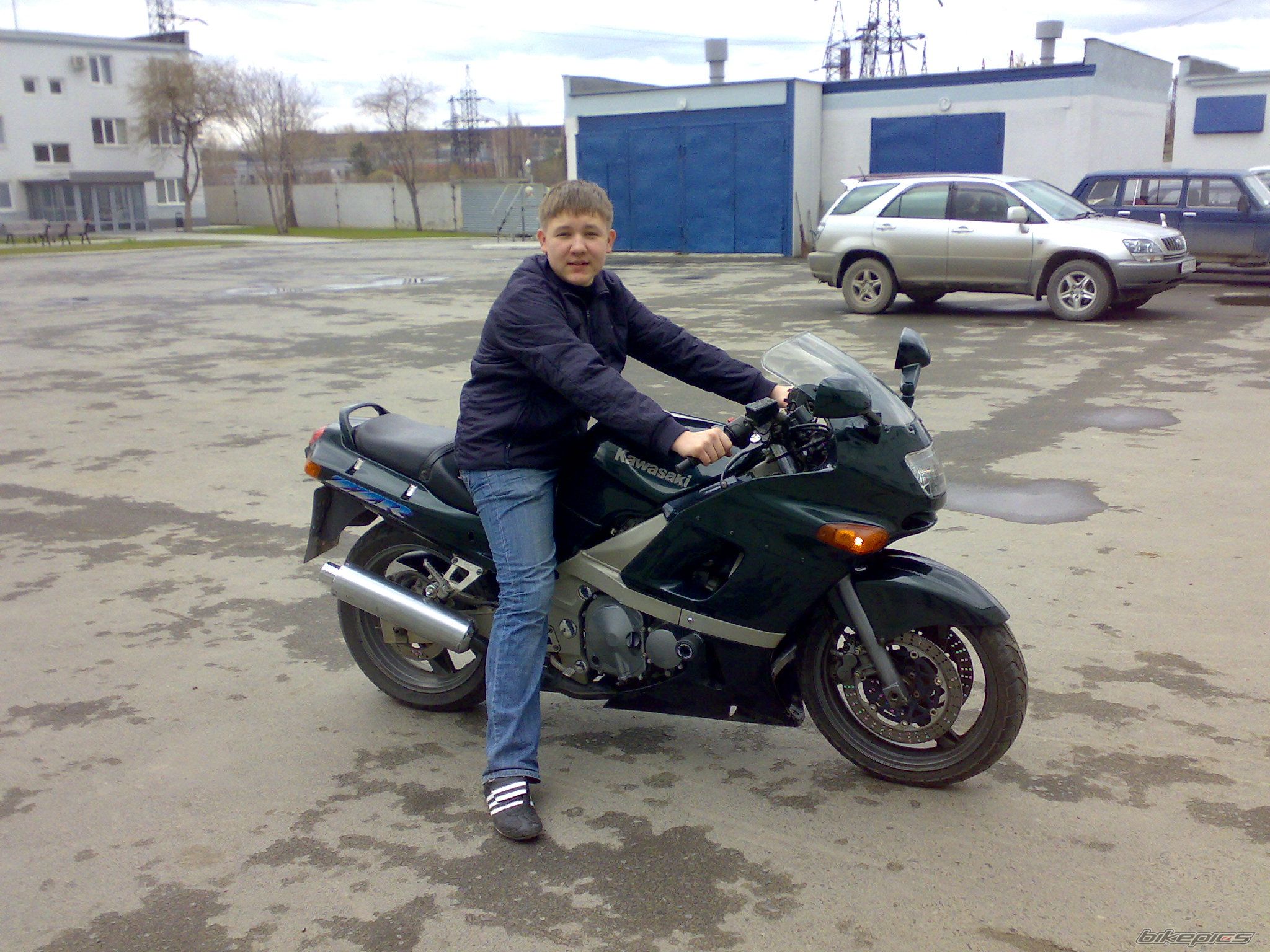 1996 KAWASAKI ZZR 400 | Picture 1009069 motorcycle photo