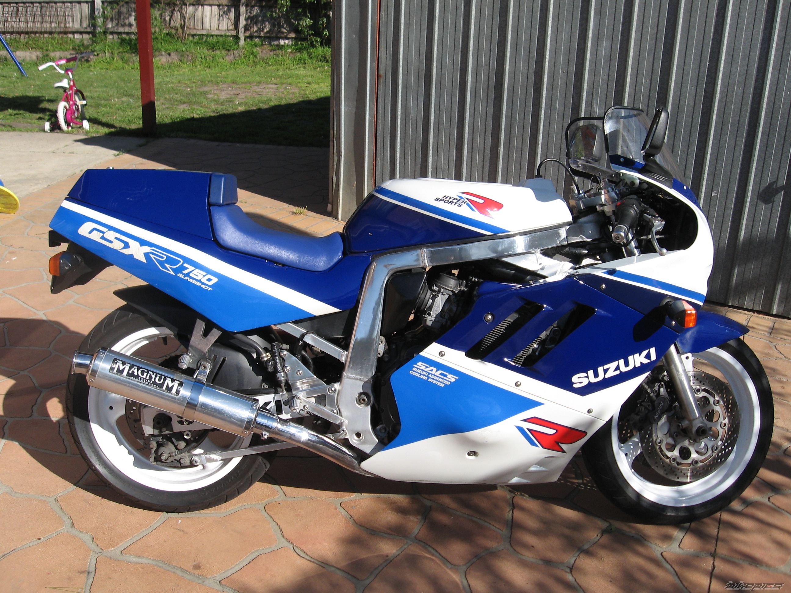 1988 SUZUKI GSX R 750 | Picture 1010474 motorcycle photo