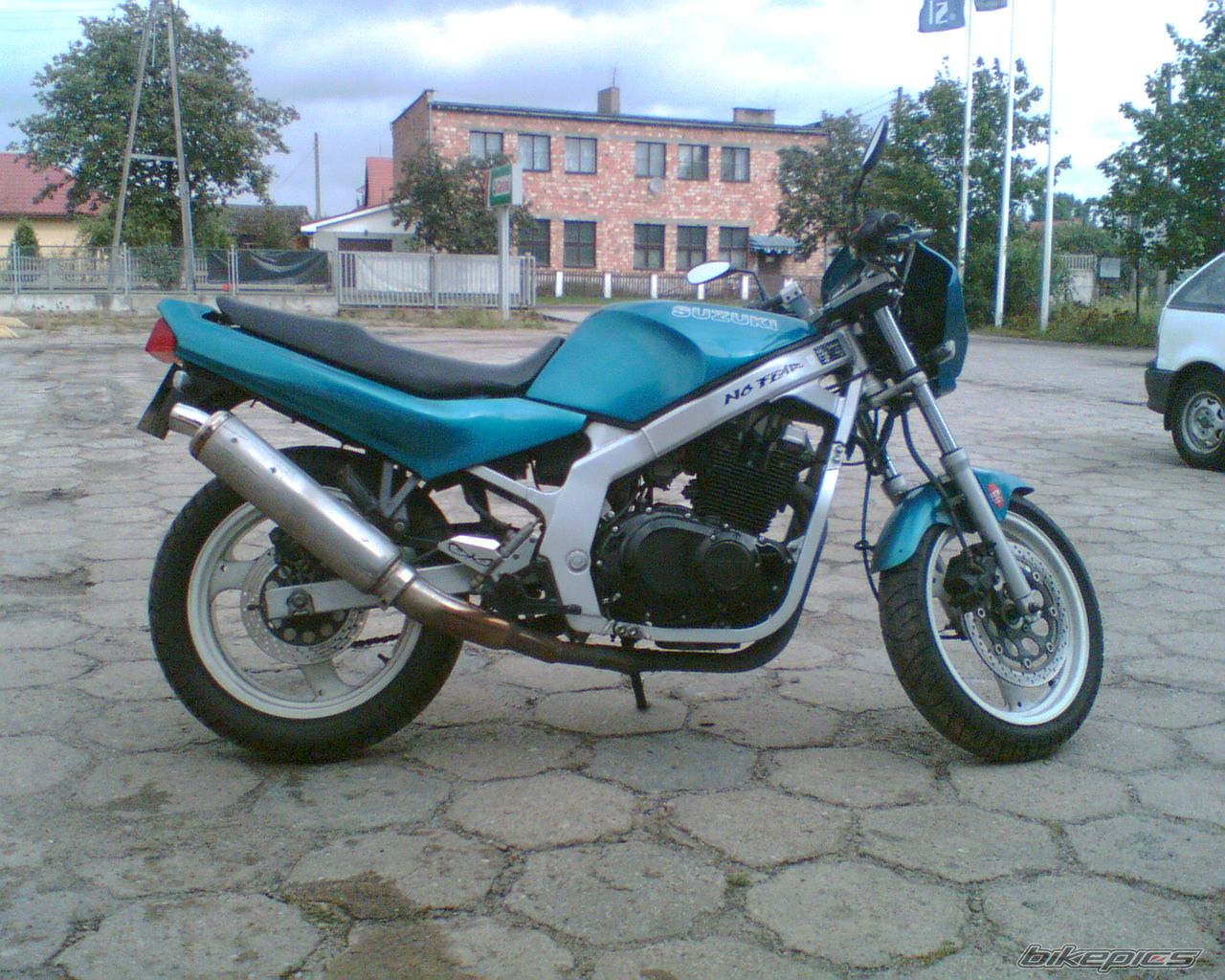 1995 SUZUKI GS 500 | Picture 1011422 motorcycle photo