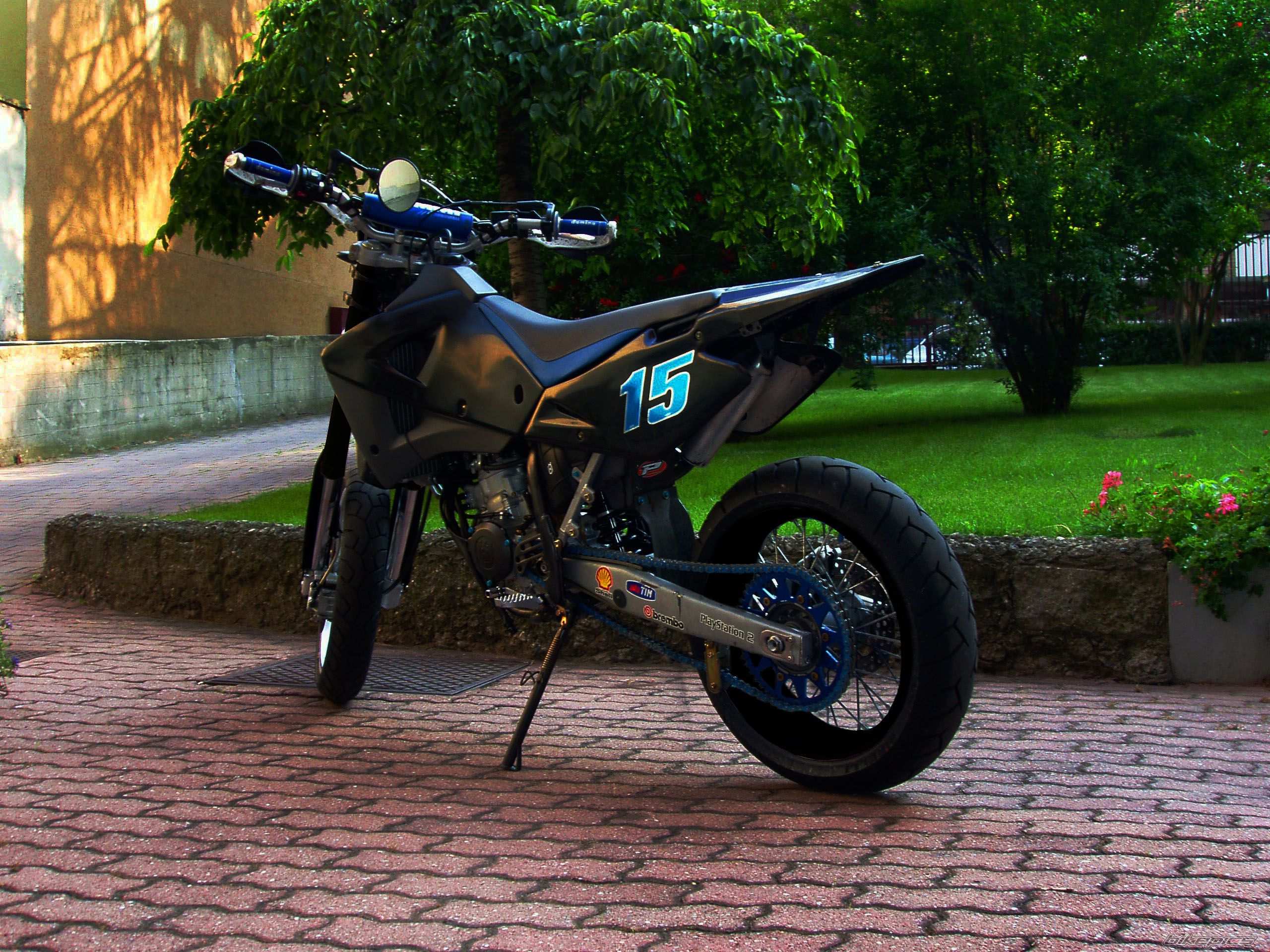 2005 HUSQVARNA SM 125 S | Picture 1011474 motorcycle photo