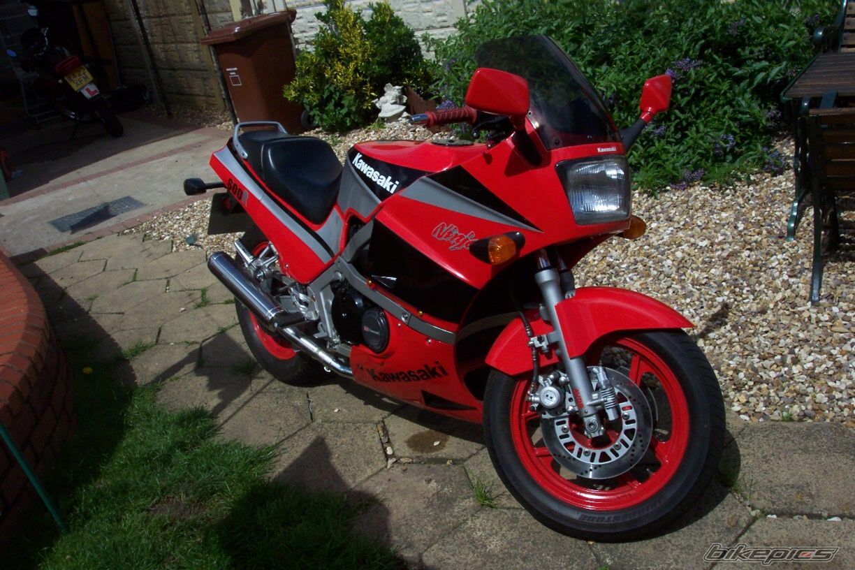1986 KAWASAKI GPZ 600 | Picture 1012830 motorcycle photo