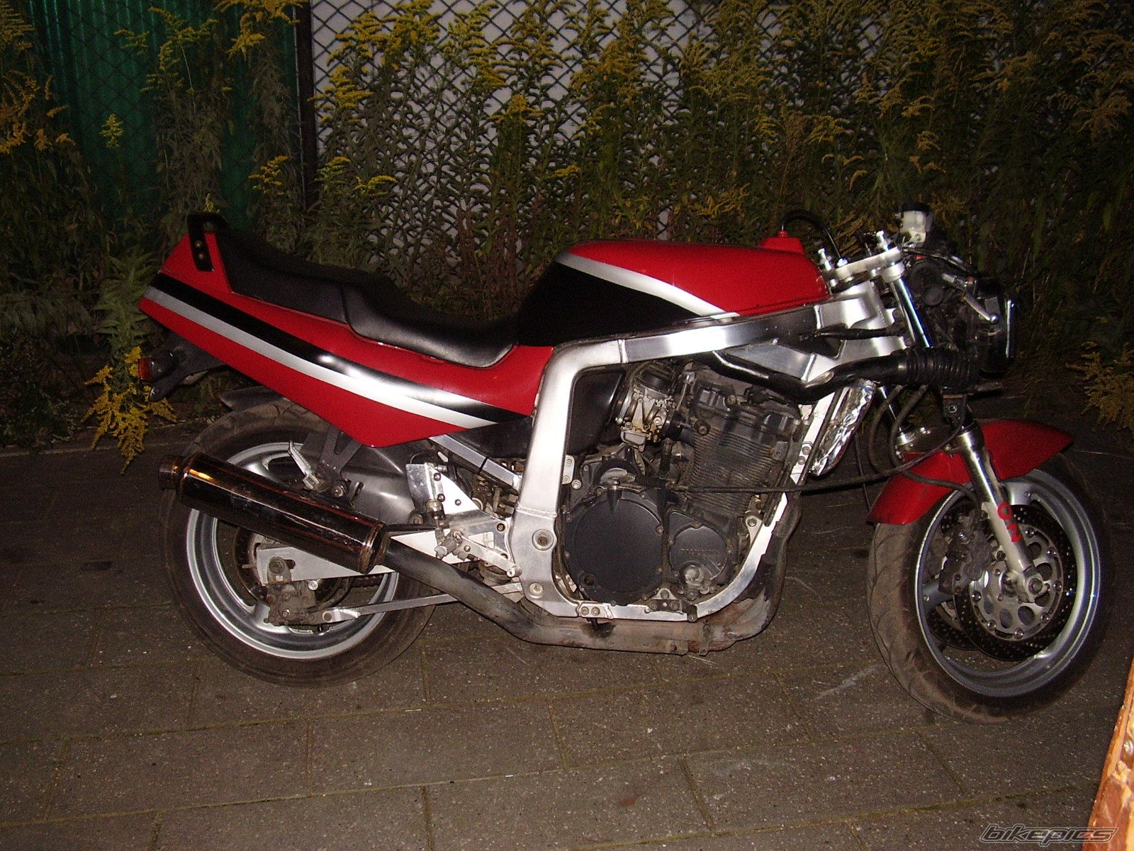 1990 SUZUKI GS 500 | Picture 1014364 motorcycle photo