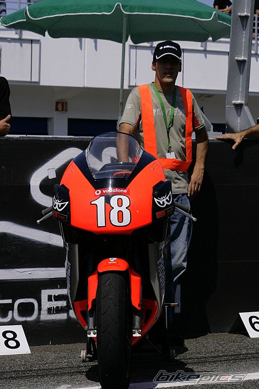 2004 DUCATI UNKNOWEN | Picture 1014688 motorcycle photo