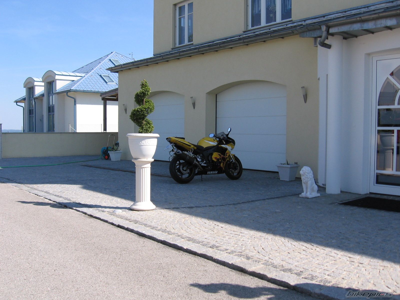 2005 YAMAHA YZF R6 | Picture 1018763 motorcycle photo