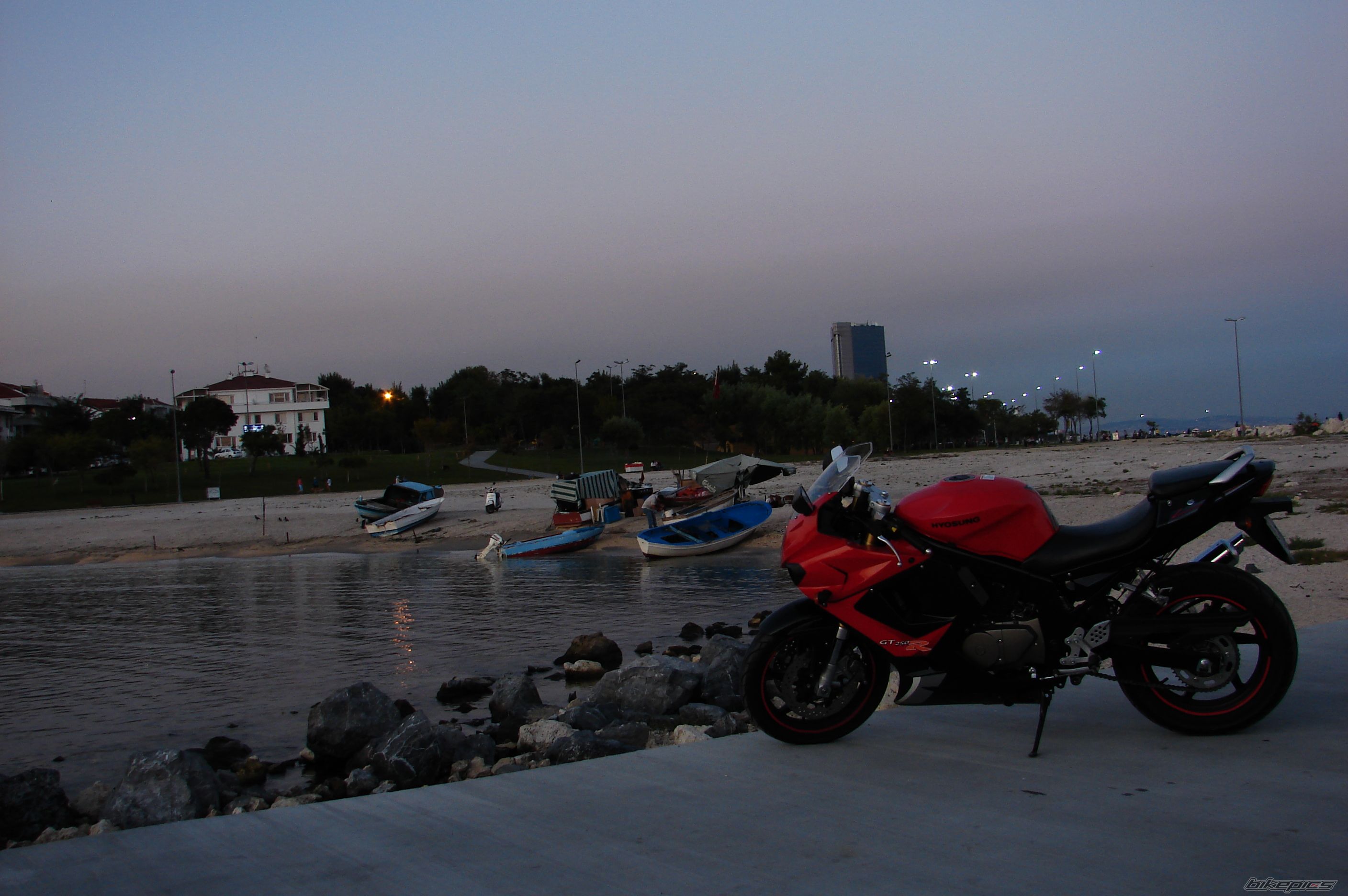 2007 HYOSUNG GT 250 R COMET | Picture 1020032 motorcycle photo