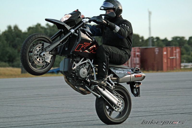 2006 KTM 950 SUPERMOTO | Picture 1021371 motorcycle photo