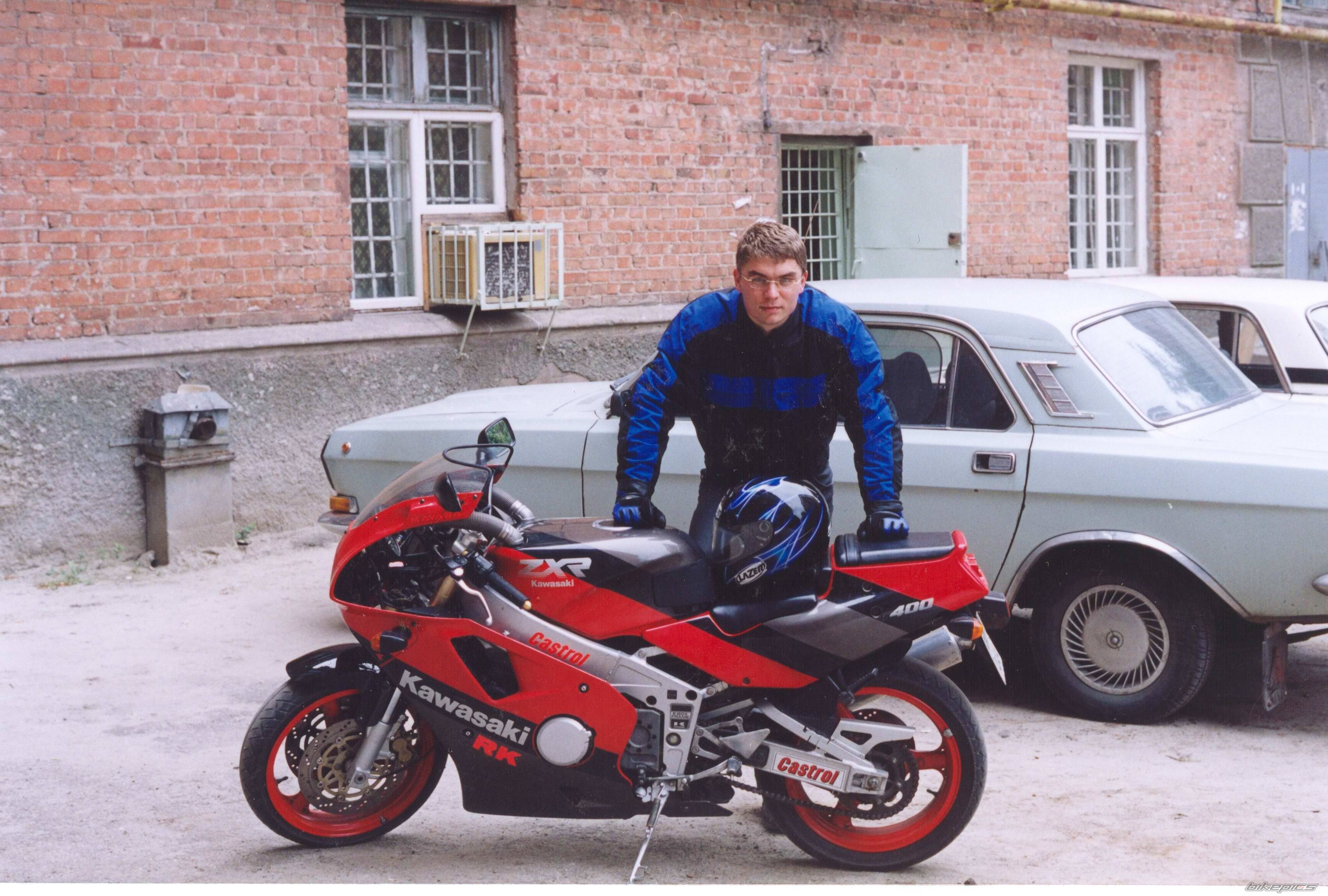 1990 KAWASAKI ZXR 400 | Picture 102500 motorcycle photo