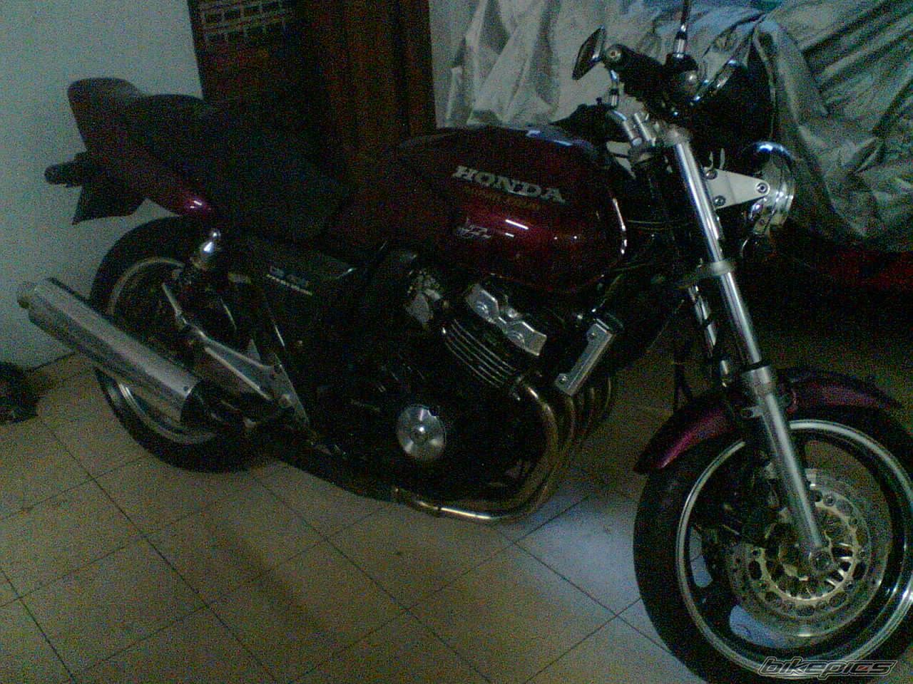 2006 HONDA CB400 SUPERFOUR | Picture 1025087 motorcycle photo