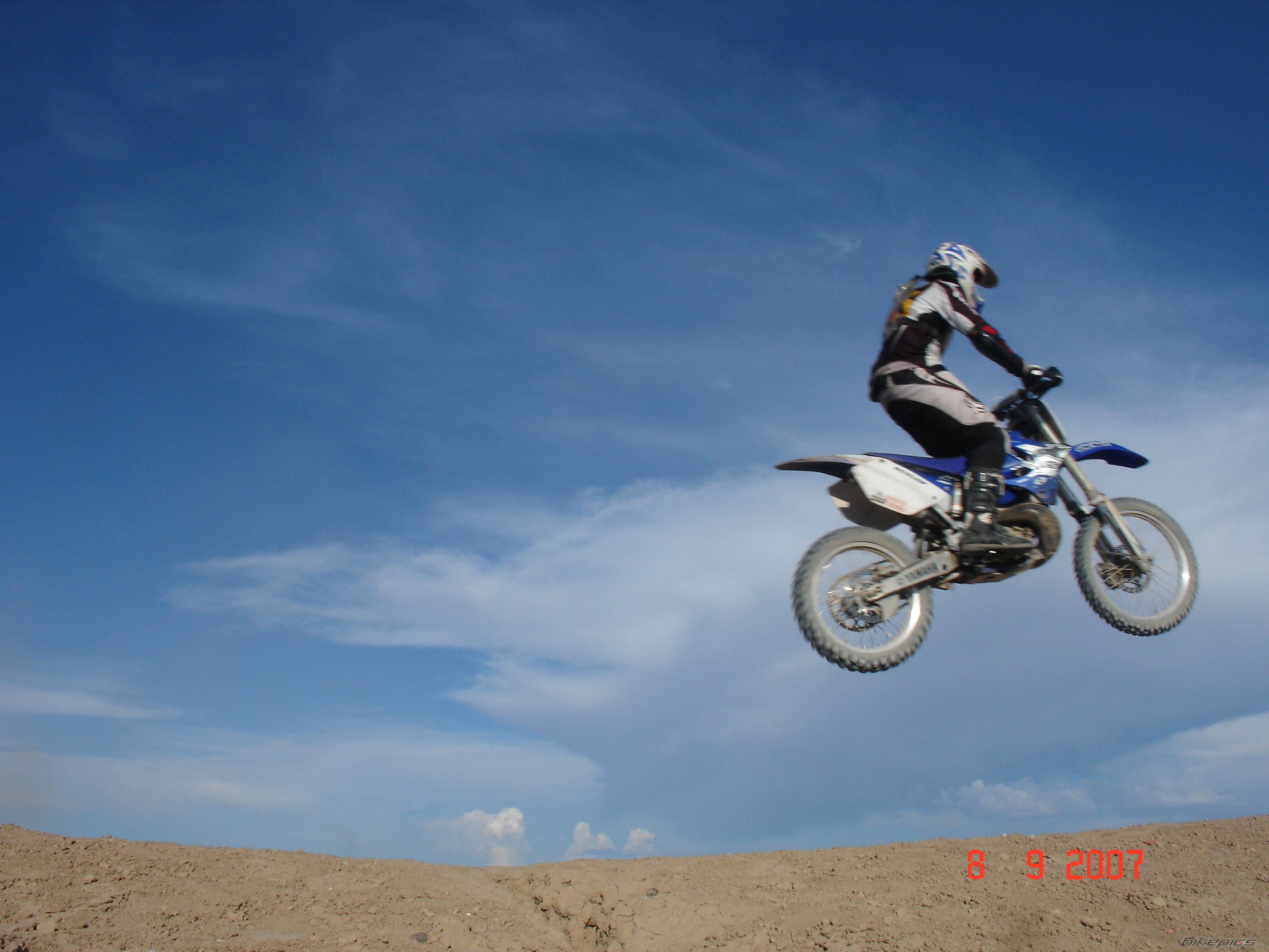 2003 YAMAHA YZ 250 | Picture 1025683 motorcycle photo