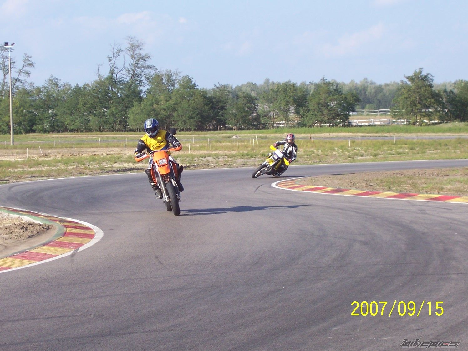 1999 KTM 400 LC4 | Picture 1026292 motorcycle photo