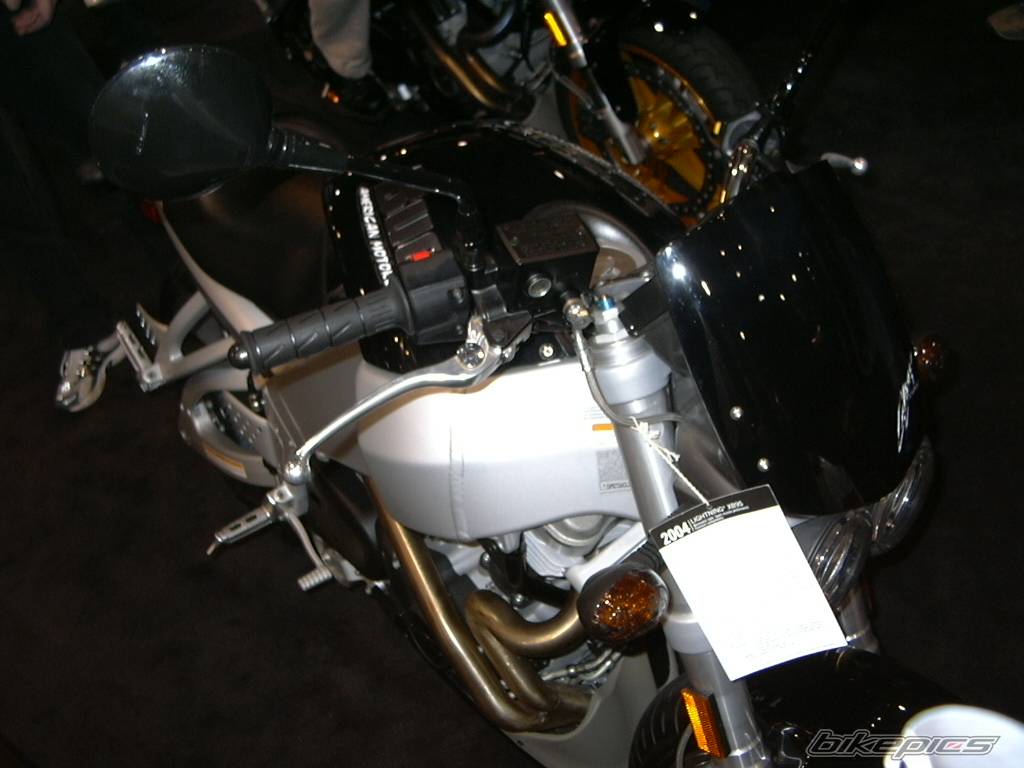 2004 BUELL XB9S LIGHTNING | Picture 102648 motorcycle photo