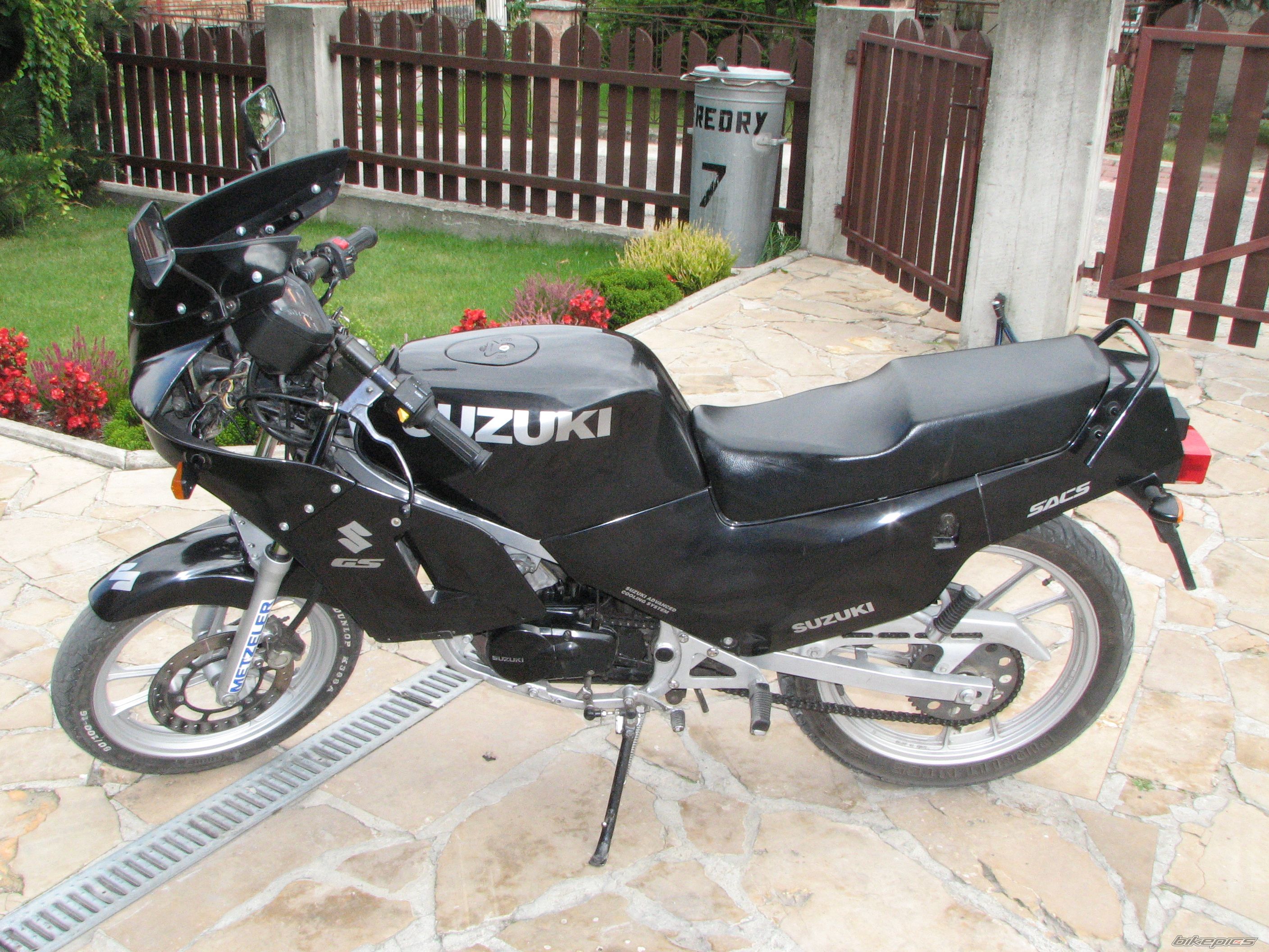1995 SUZUKI RG 80 | Picture 1027962 motorcycle photo