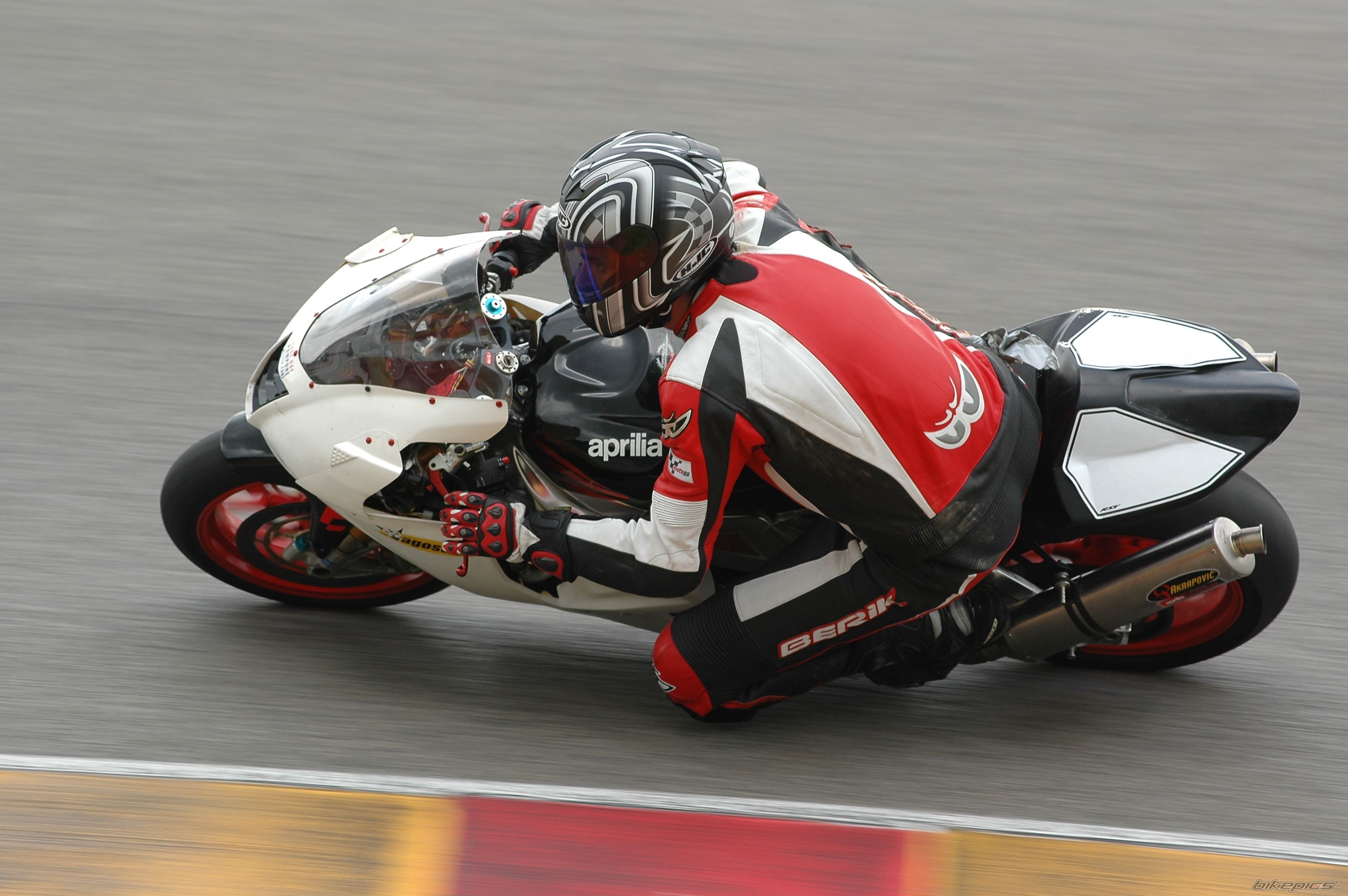 2007 APRILIA RSV 1000R MILLE | Picture 1028948 motorcycle photo