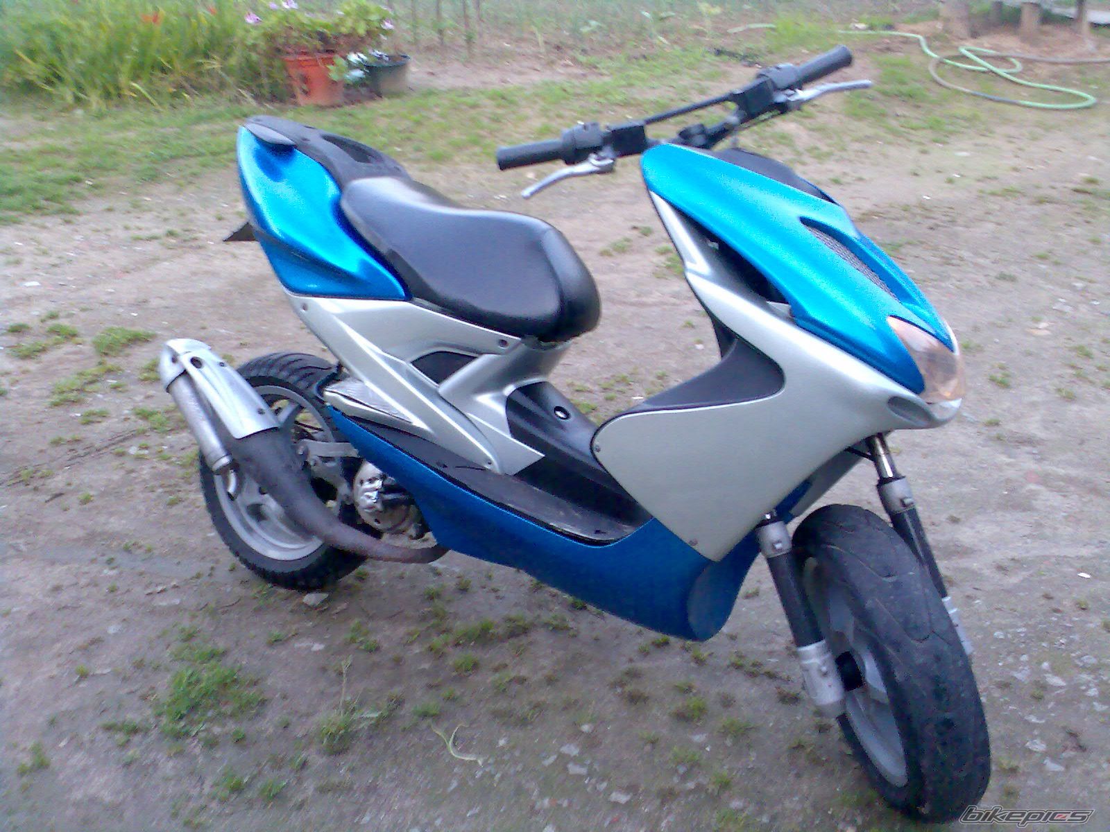 2000 YAMAHA AEROX 50 | Picture 1030937 motorcycle photo