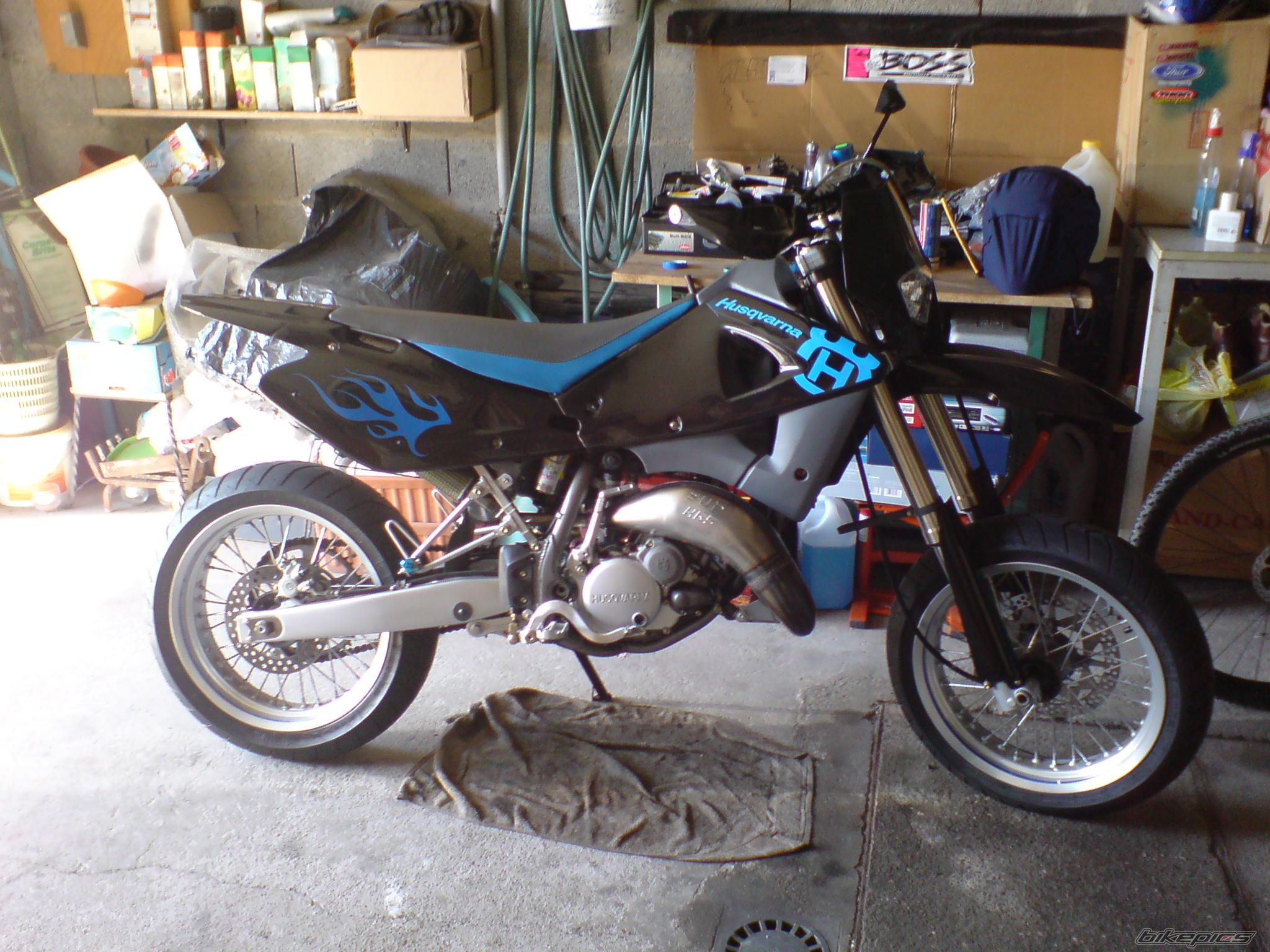 2003 HUSQVARNA SM 125 S | Picture 1031830 motorcycle photo