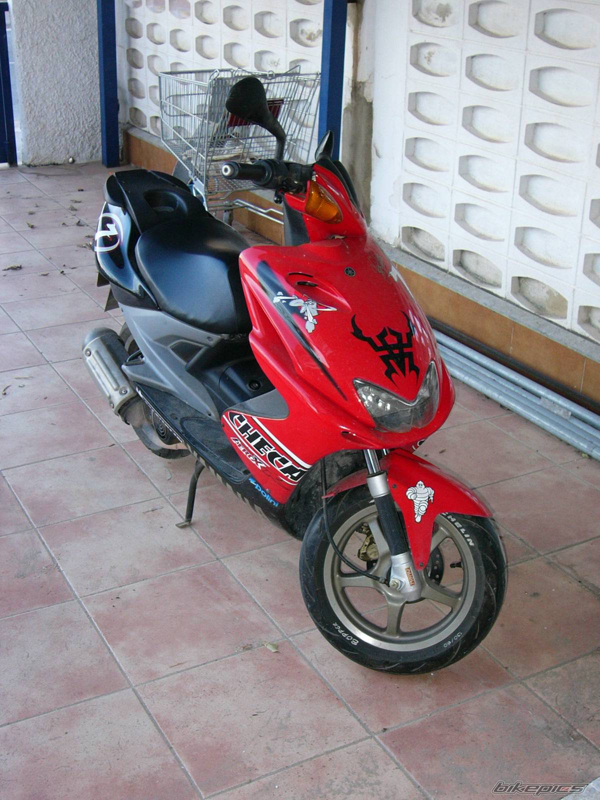 2001 YAMAHA AEROX 100 | Picture 103203 motorcycle photo