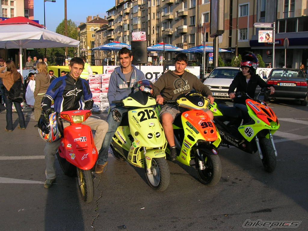 1994 YAMAHA JOG | Picture 1034126 motorcycle photo