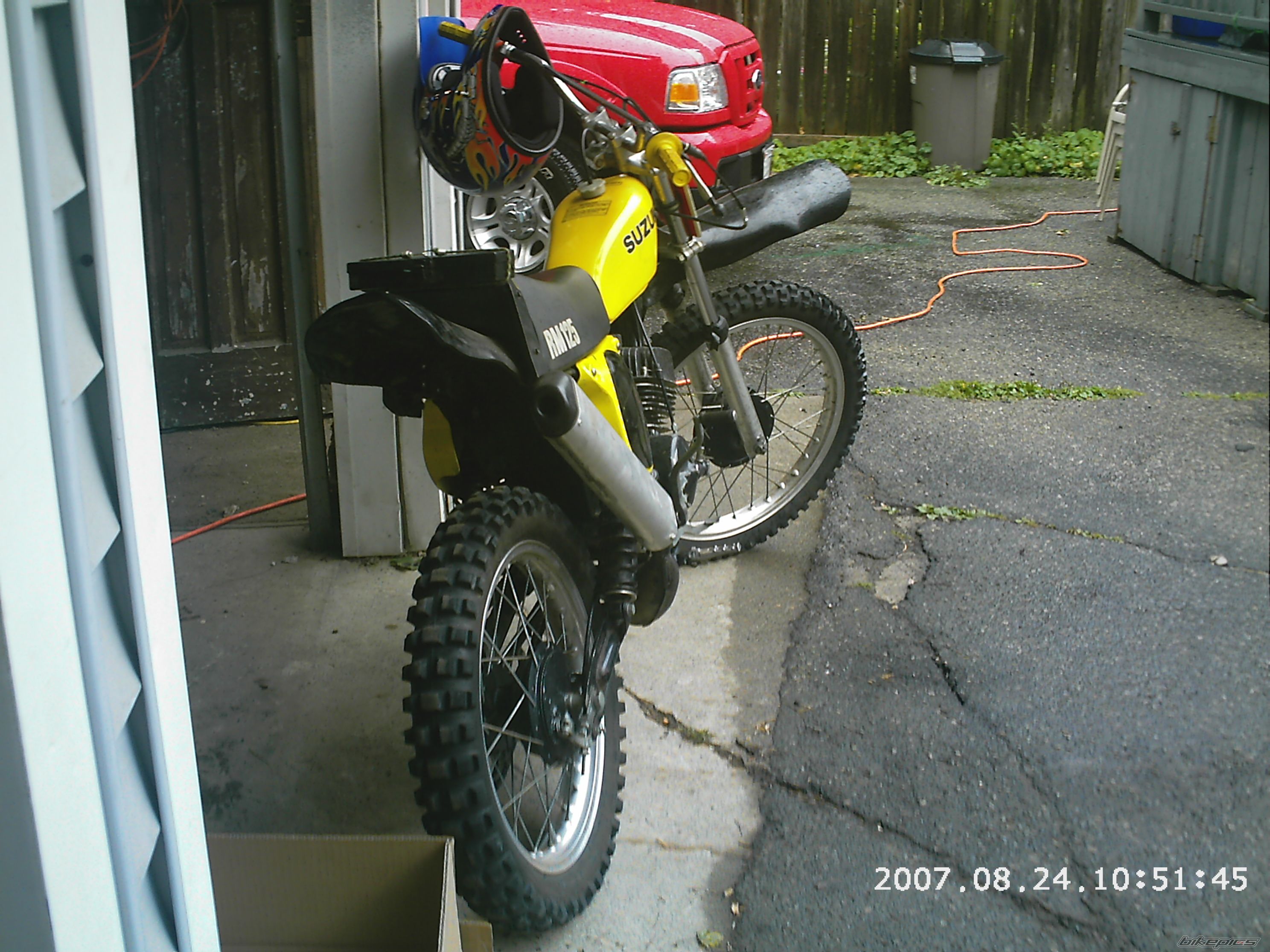 1975 SUZUKI RM 125 | Picture 1036434 motorcycle photo