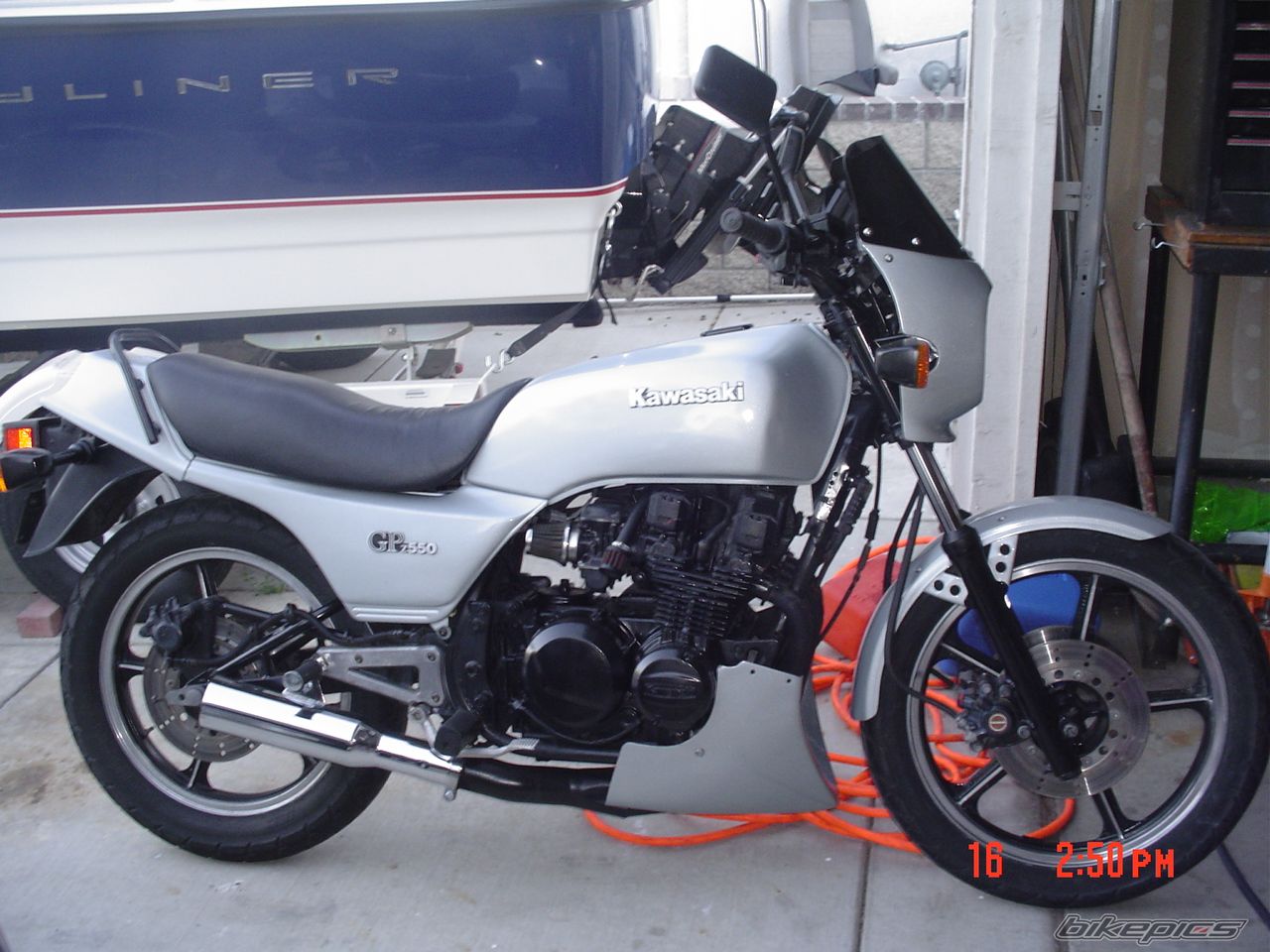1982 KAWASAKI GPZ 550 | Picture 1038270 motorcycle photo