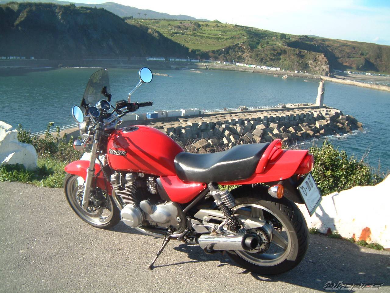 1991 KAWASAKI ZEPHYR 750 | Picture 103871 motorcycle photo