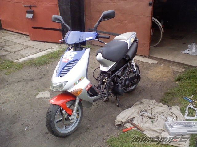 1998 APRILIA SR RACING 50 | Picture 1038896 motorcycle photo