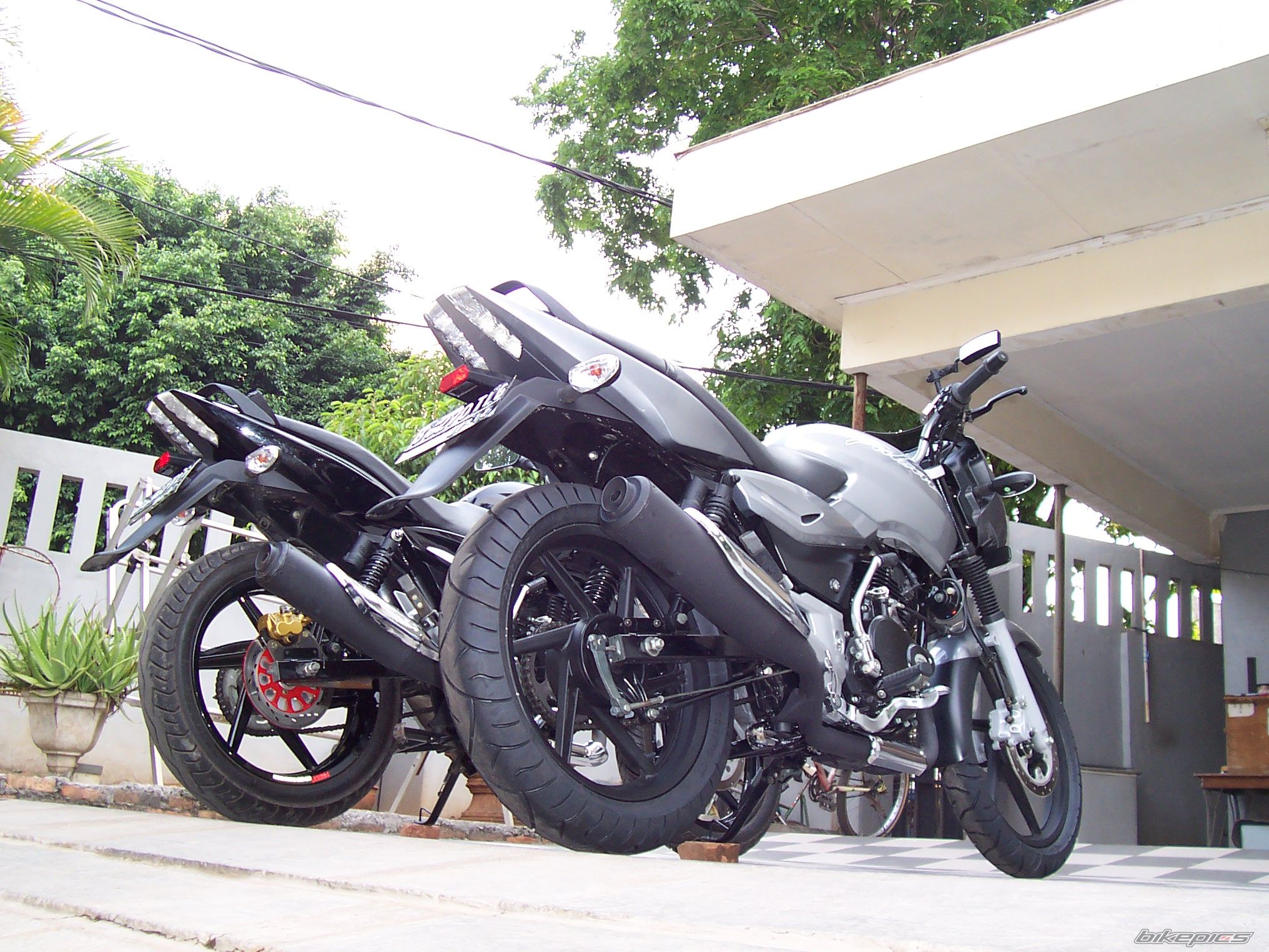 2007 BAJAJ PULSAR 180 | Picture 1038938 motorcycle photo