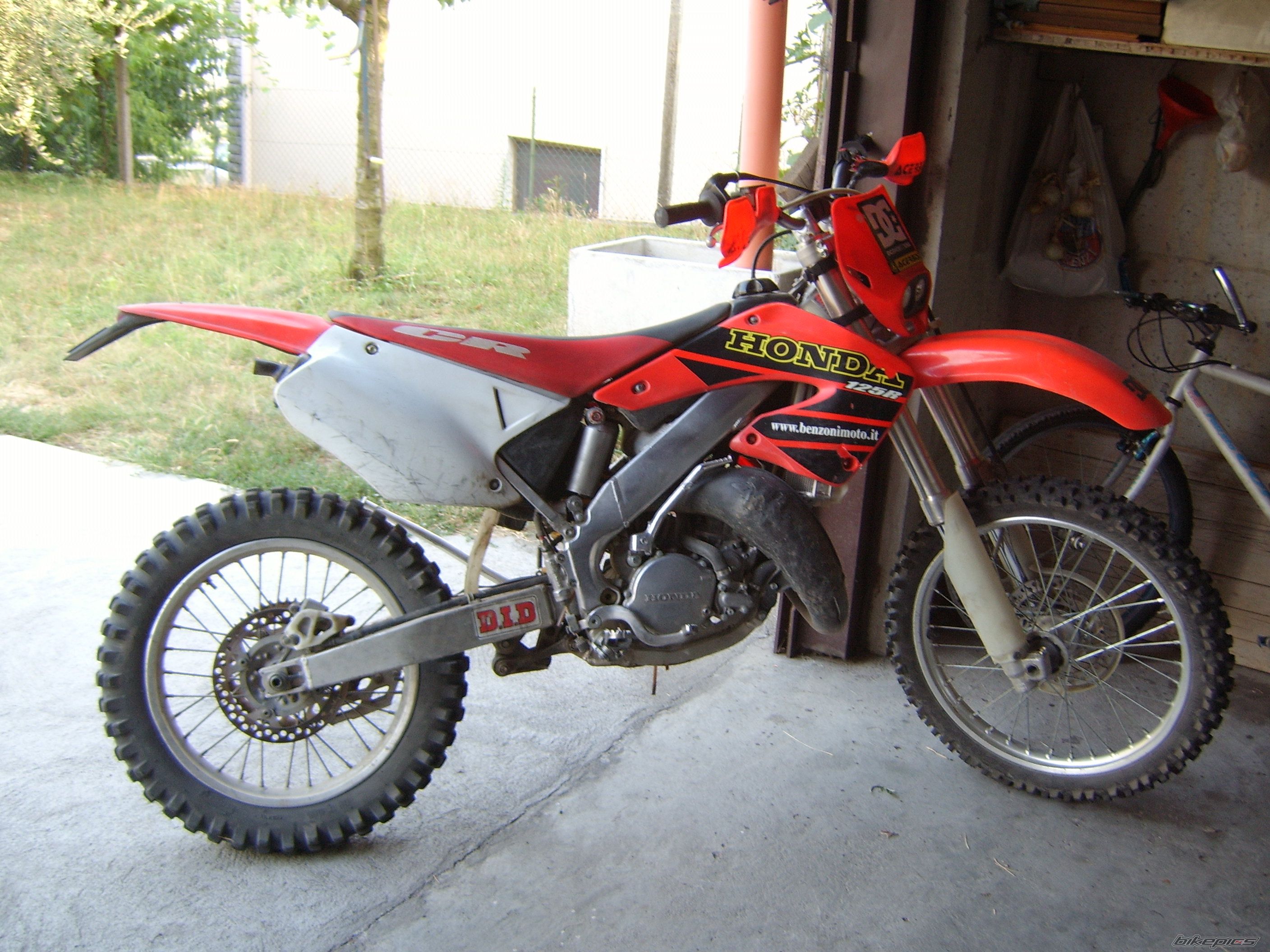 2001 HONDA CR 125 | Picture 1039716 motorcycle photo