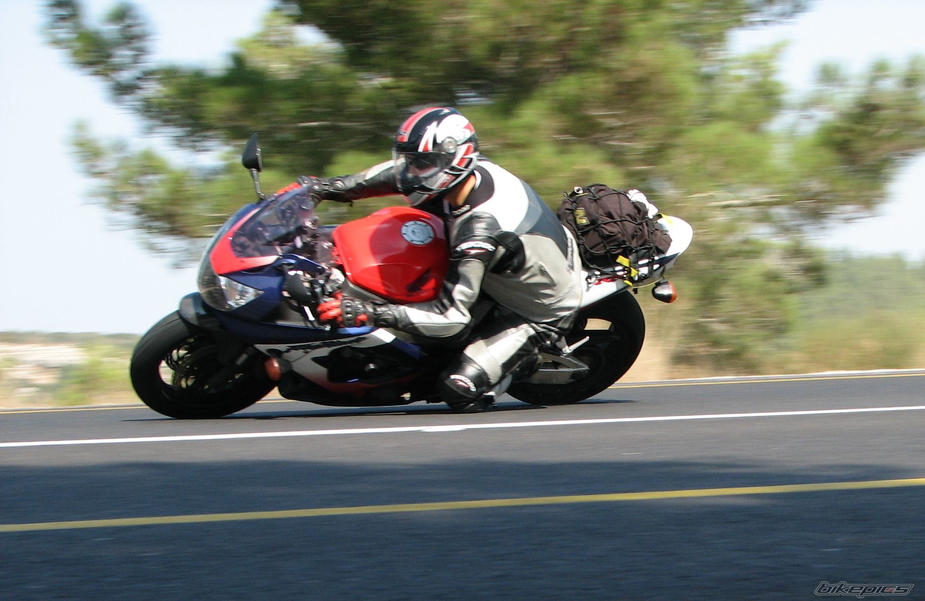 2000 HONDA CBR 900 | Picture 1039747 motorcycle photo