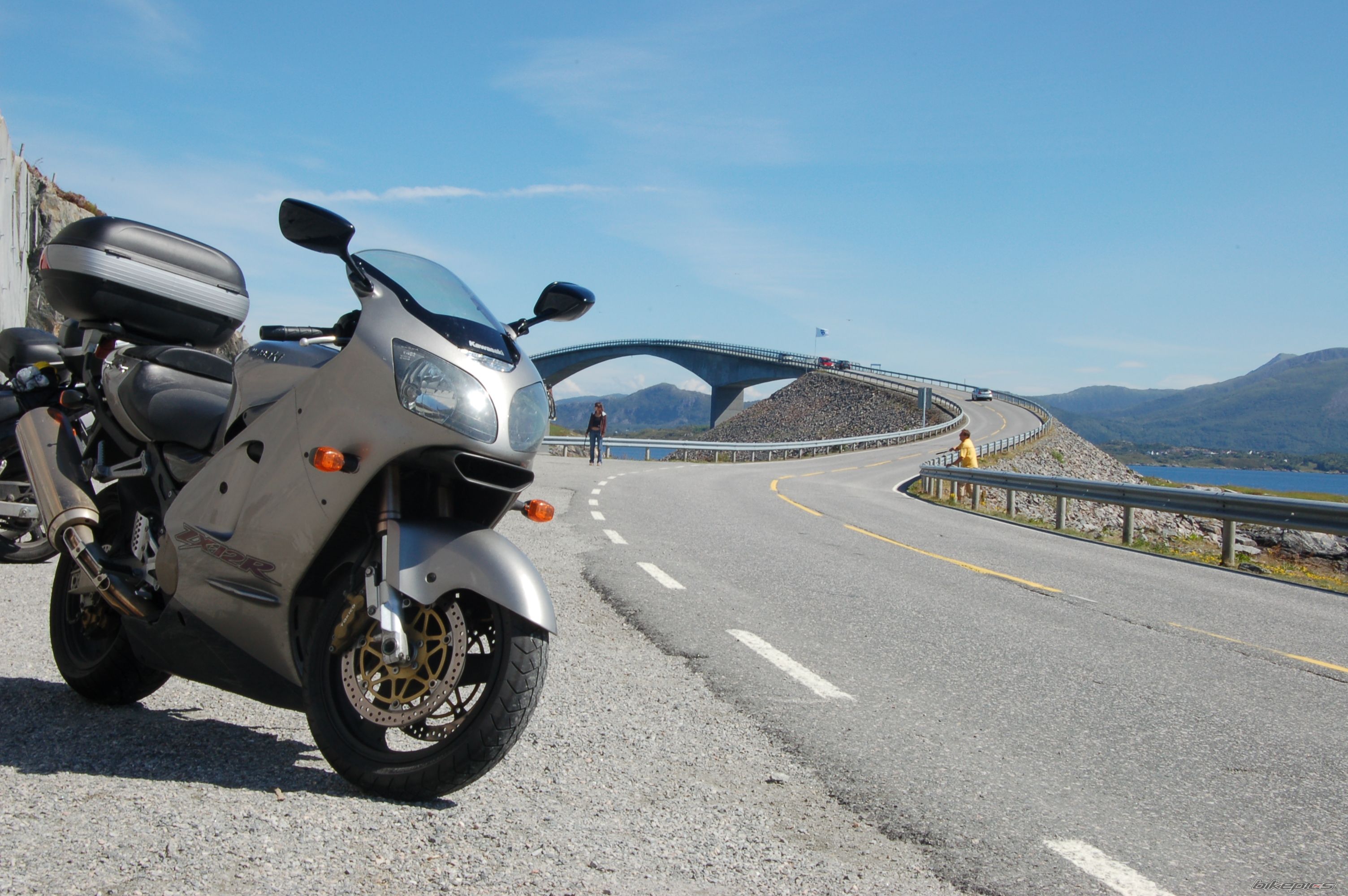 2001 KAWASAKI ZX 12R | Picture 1039842 motorcycle photo