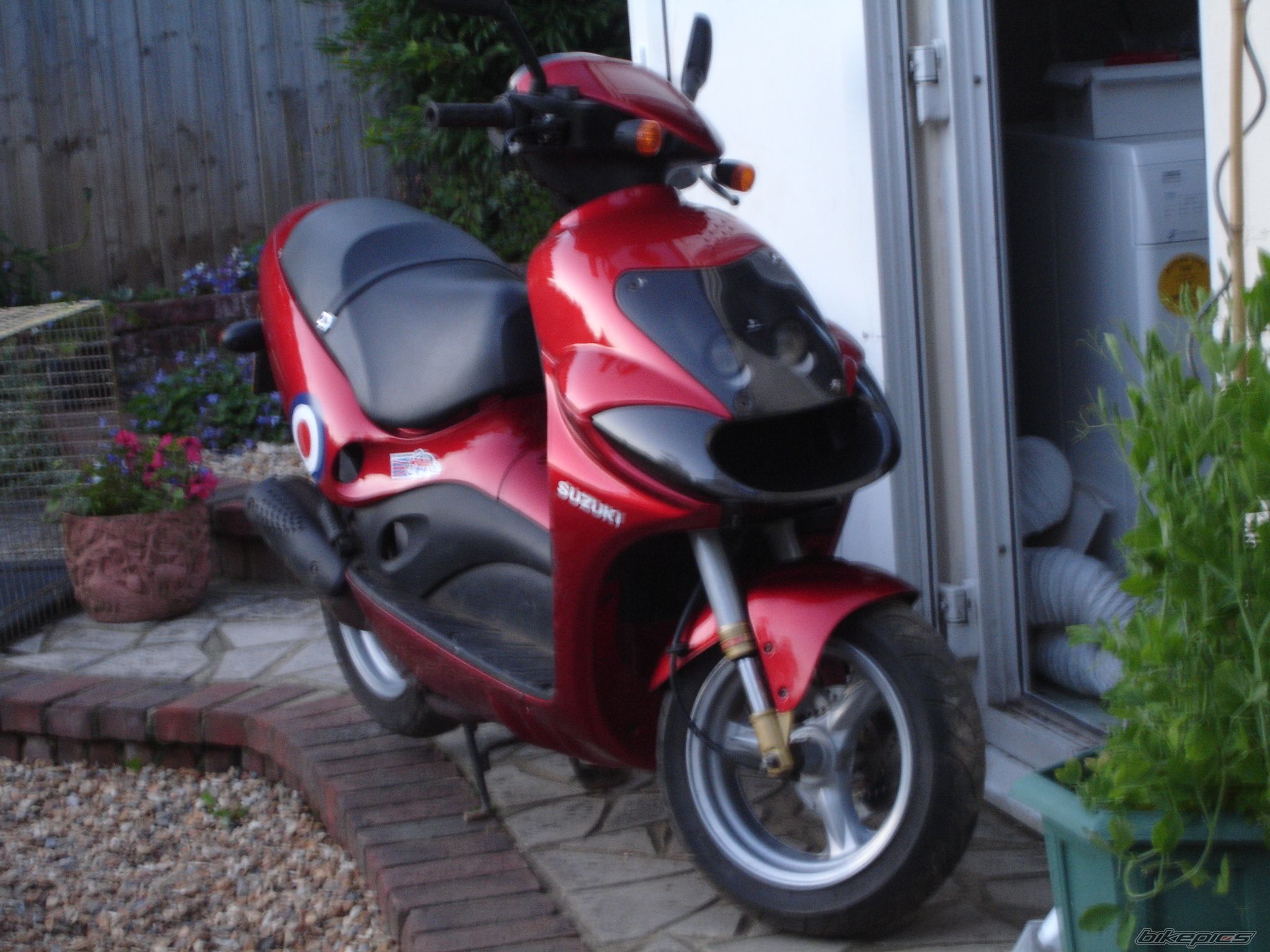 2000 SUZUKI SUZUKI UX 50 ZILLION | Picture 1039944 motorcycle photo