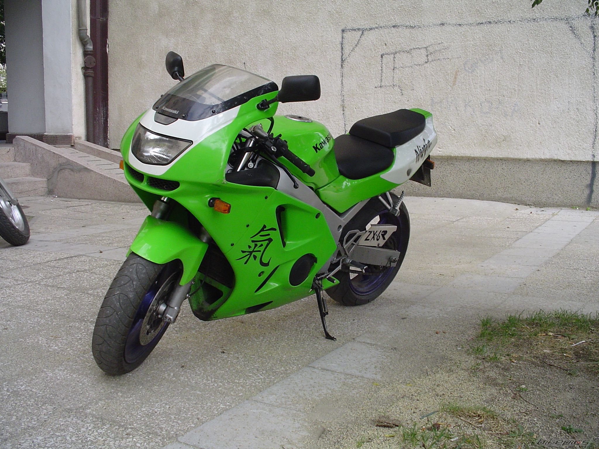 1997 KAWASAKI ZX 6R | Picture 1041658 motorcycle photo