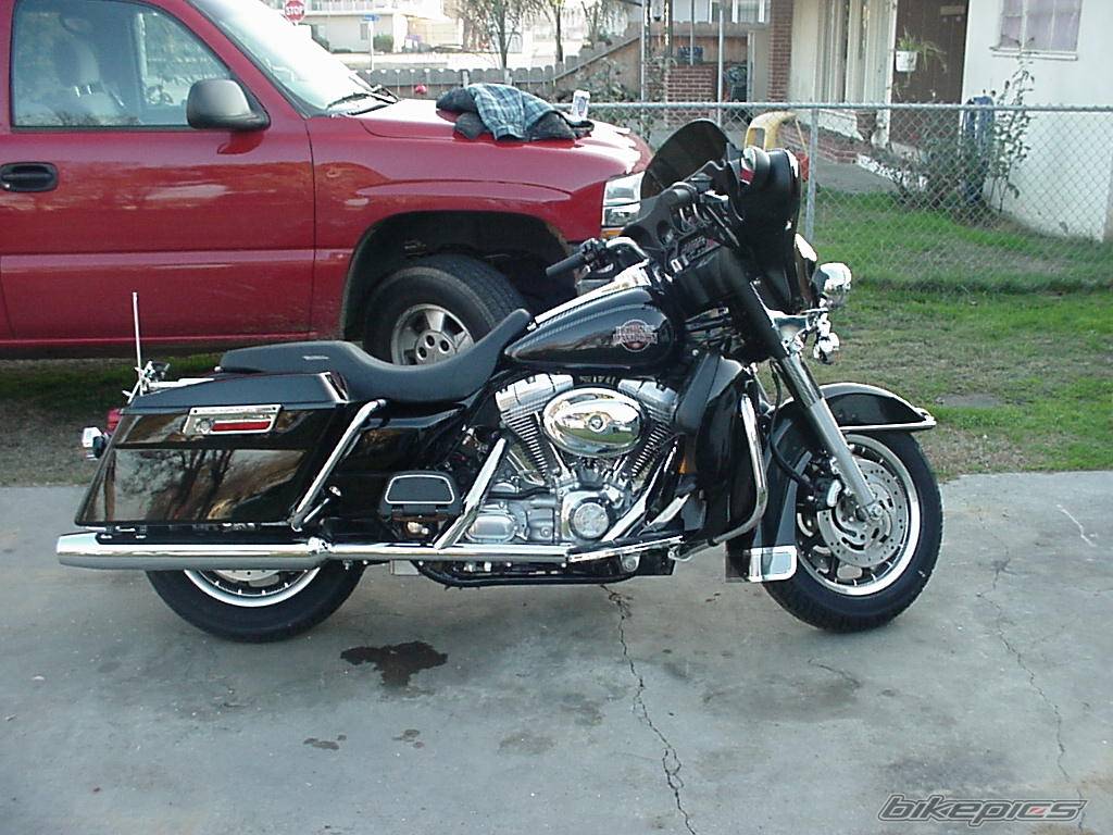 2004 HARLEY DAVIDSON FLHT | Picture 104175 motorcycle photo