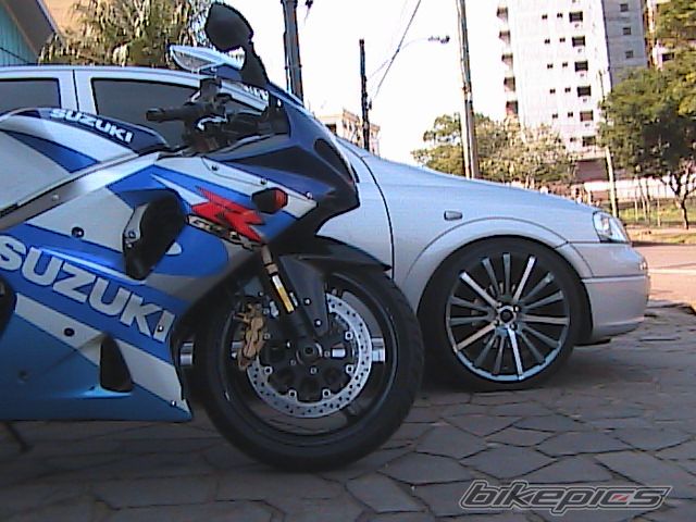 2001 SUZUKI GSX R 1000 | Picture 1042647 motorcycle photo