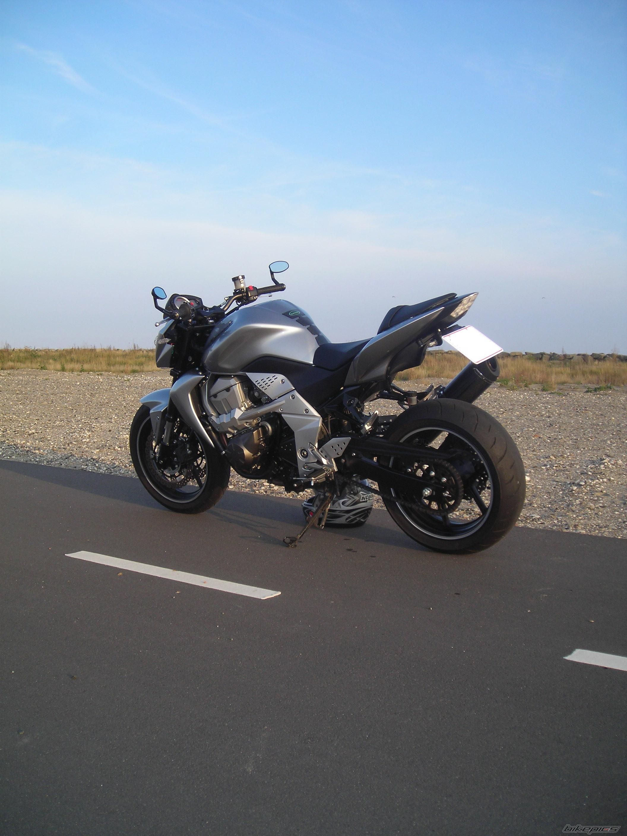 2007 KAWASAKI Z 750 | Picture 1044501 motorcycle photo