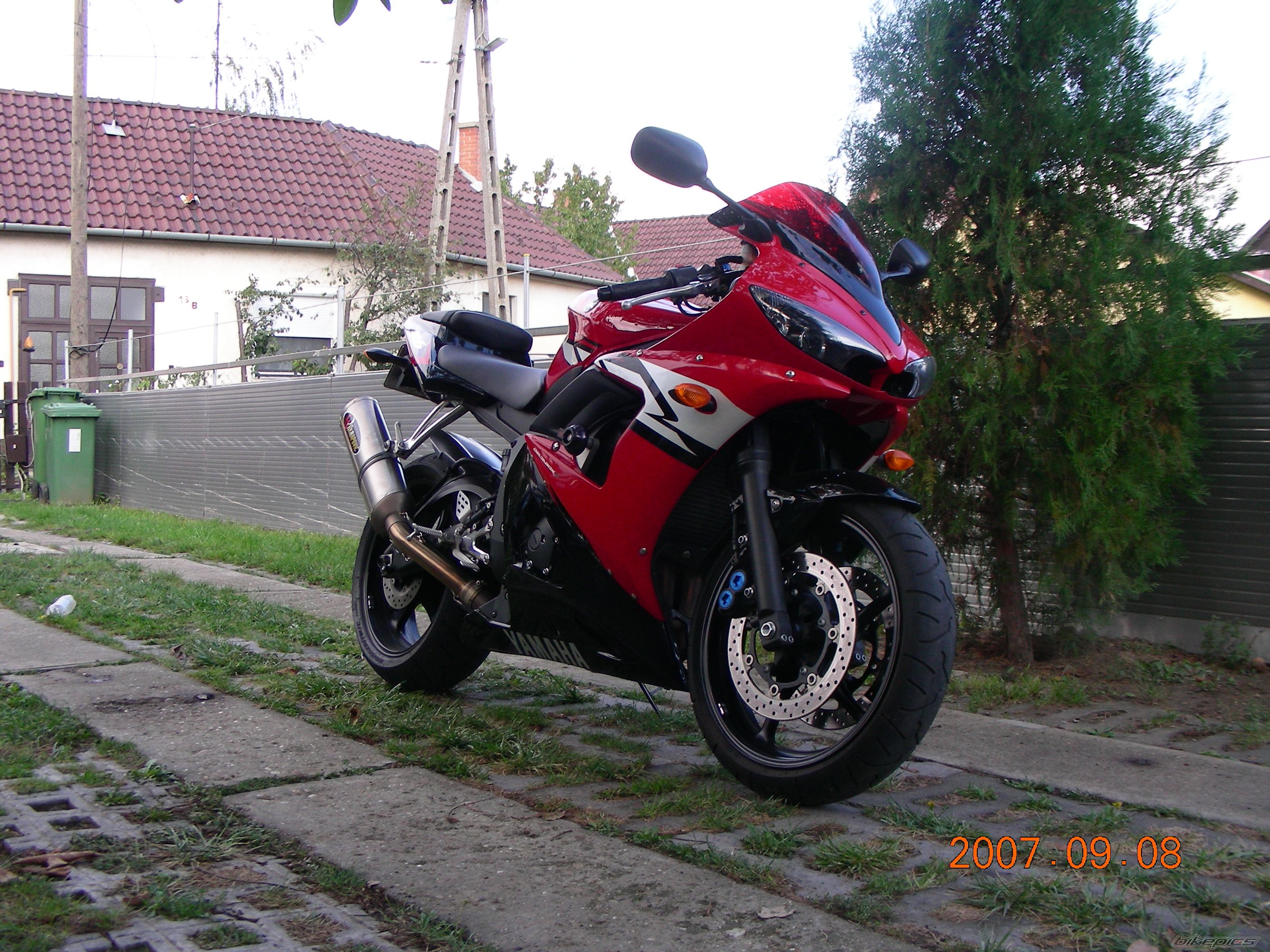 2004 YAMAHA YZF R6 | Picture 1045632 motorcycle photo