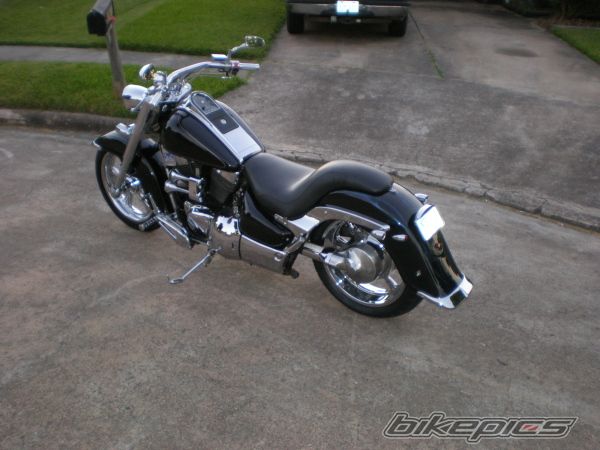 2001 SUZUKI INTRUDER 1500 | Picture 1045697 motorcycle photo