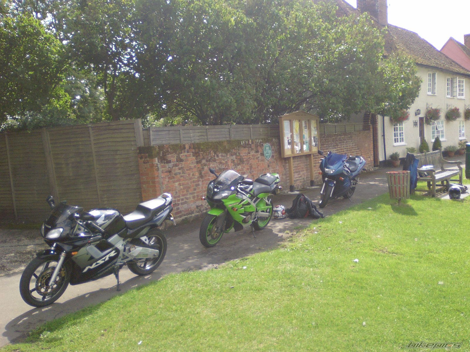 1996 SUZUKI RF 600 | Picture 1046299 motorcycle photo
