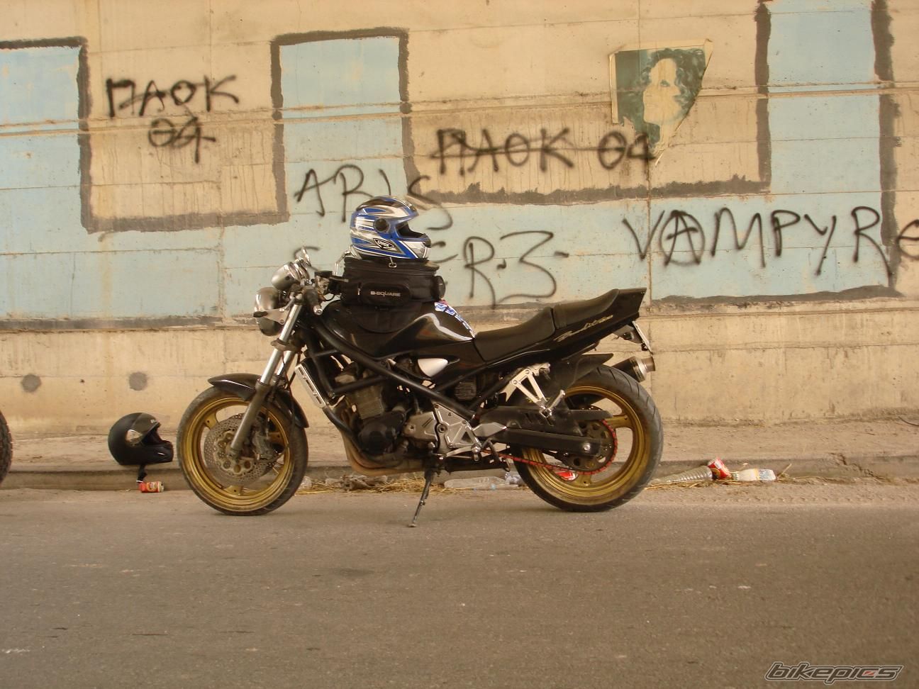 1996 SUZUKI BANDIT 400 | Picture 1046630 motorcycle photo